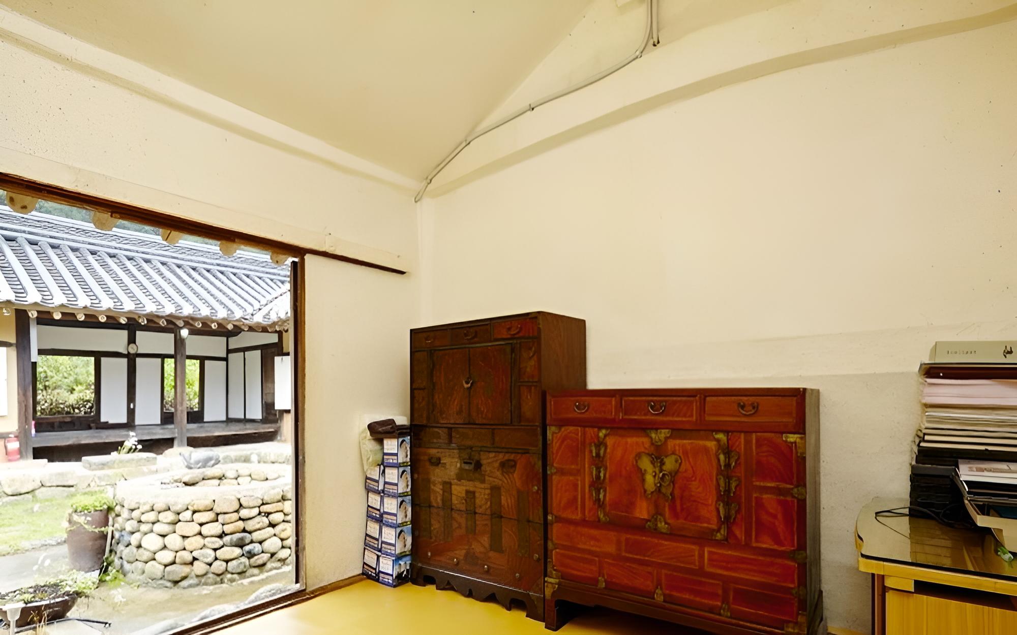 Room (Hanglangchae large room) photo 3