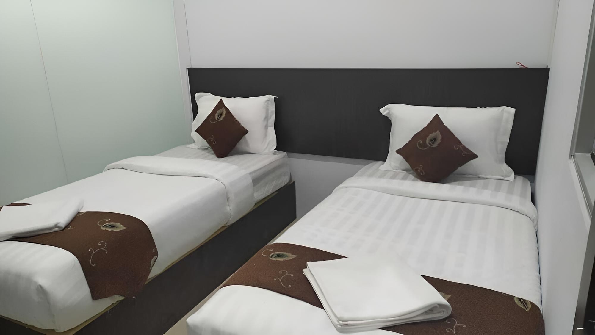 Standard Twin Room photo 1