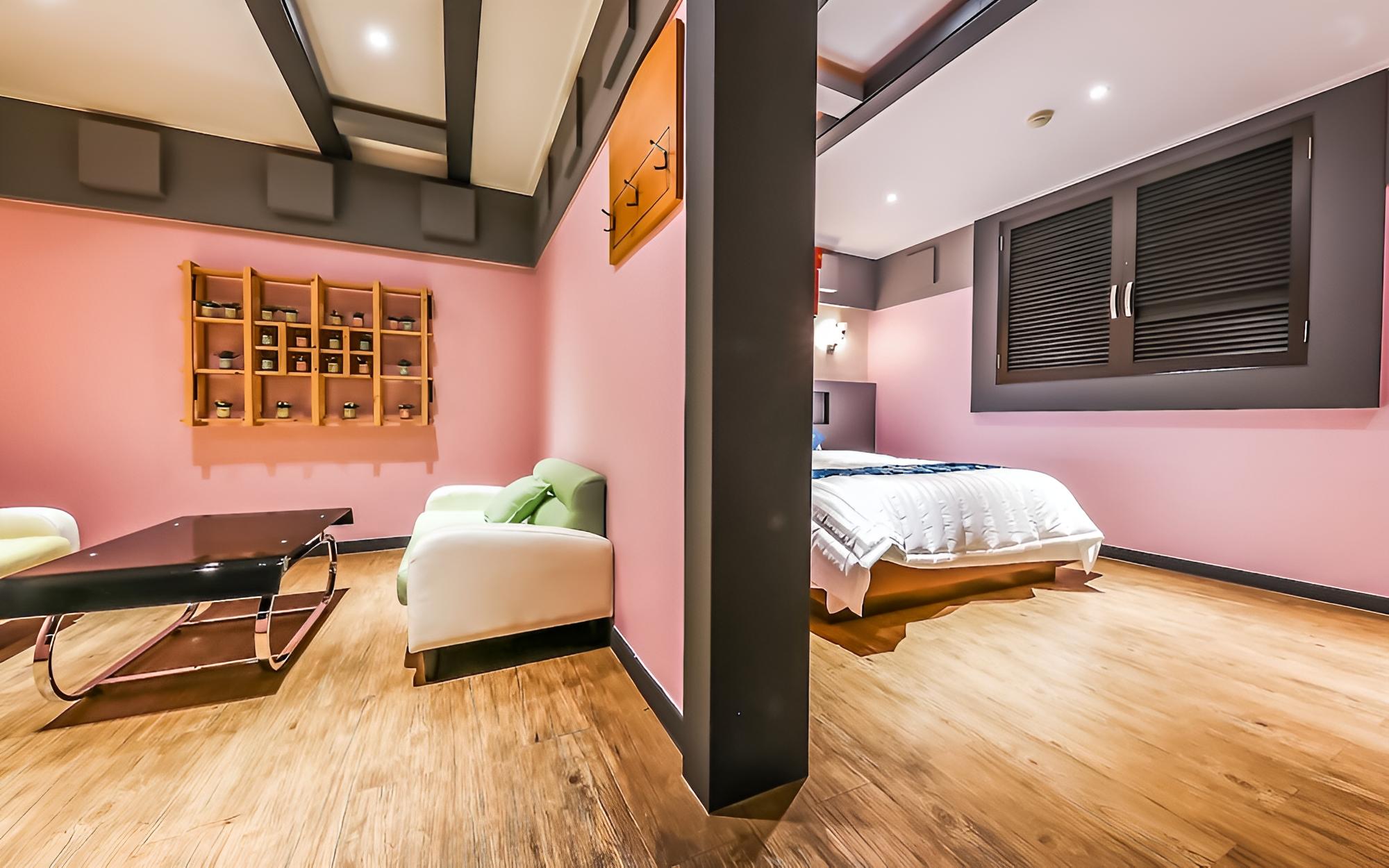Room (VIP) - Photo 5