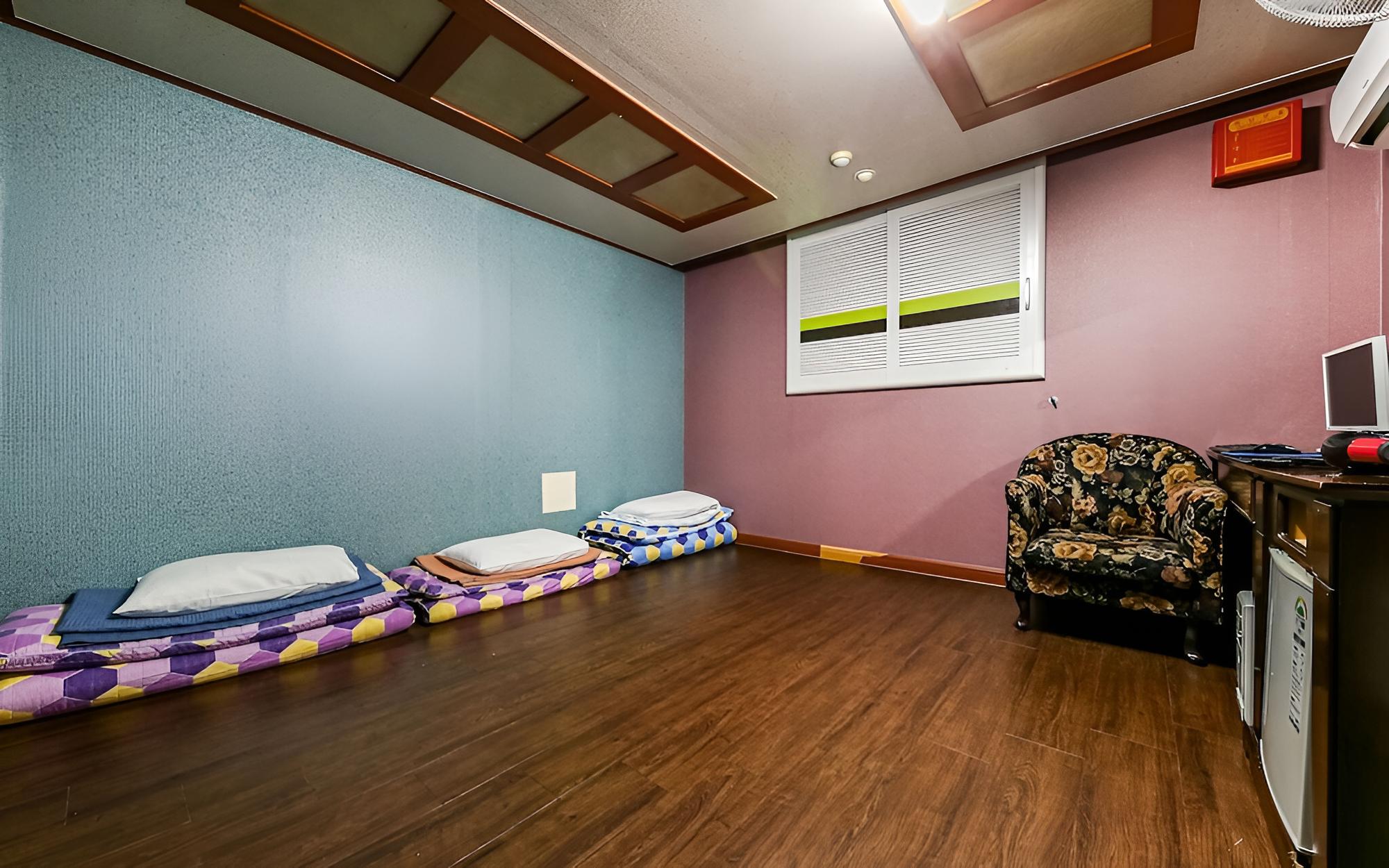 Room (On-dol)