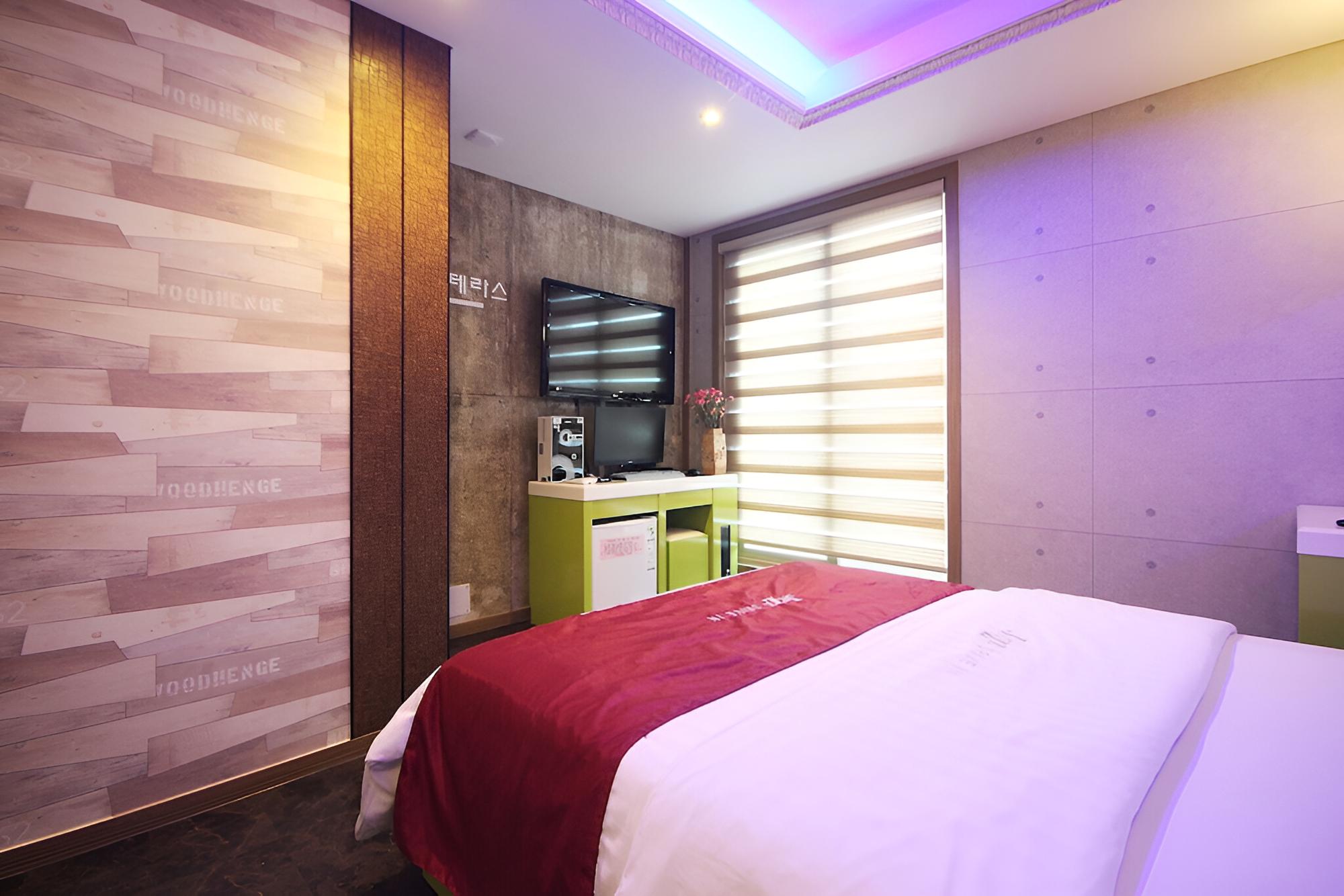Room (Standard Room)