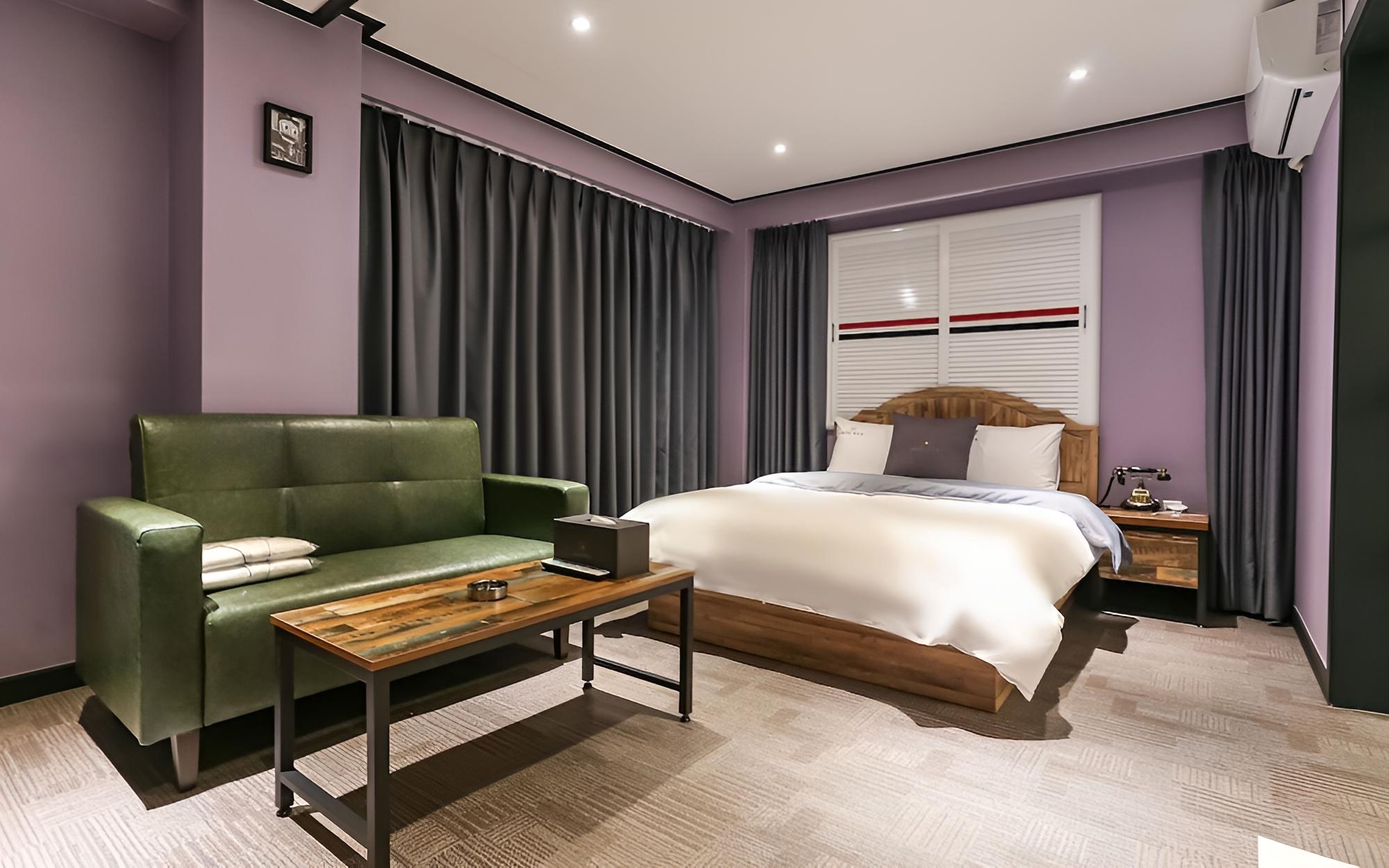 Room (Deluxe bed (NETFLIX available)) - Photo 5