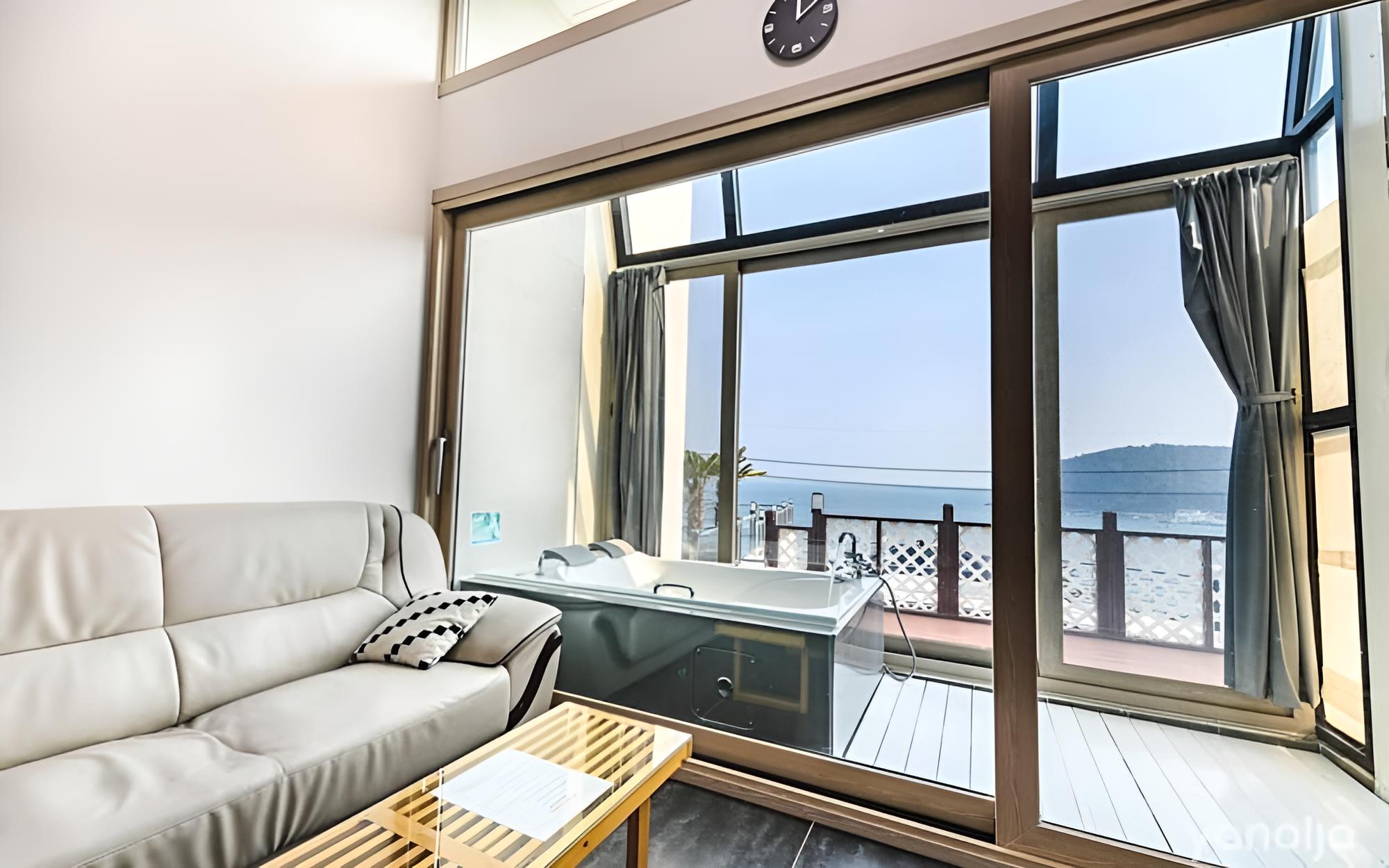 Room (CASA 105 (Spa Ocean View))