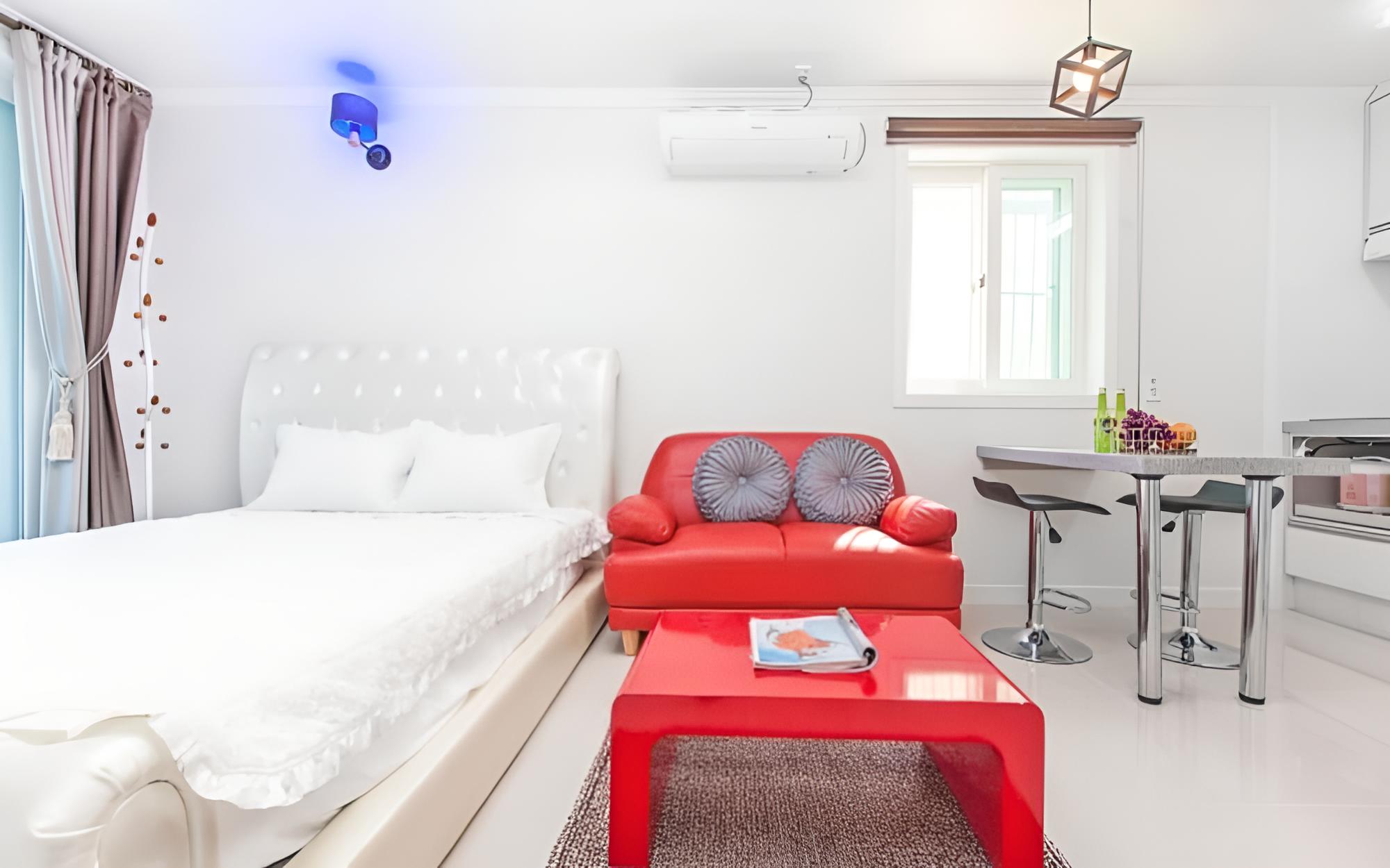 Room (Building B Room 401 (Spa/Ocean View/P)