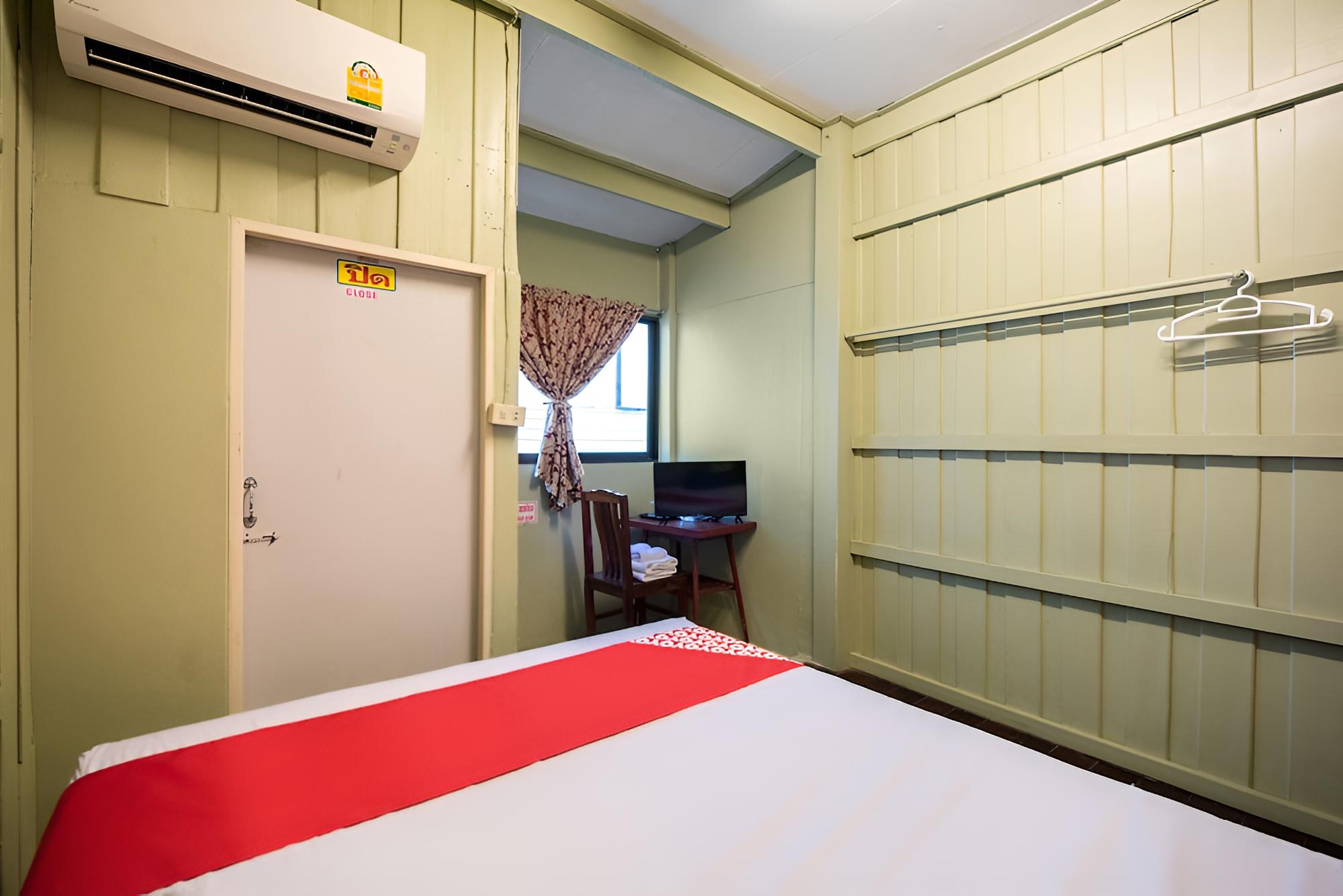 Standard Double Room photo 3