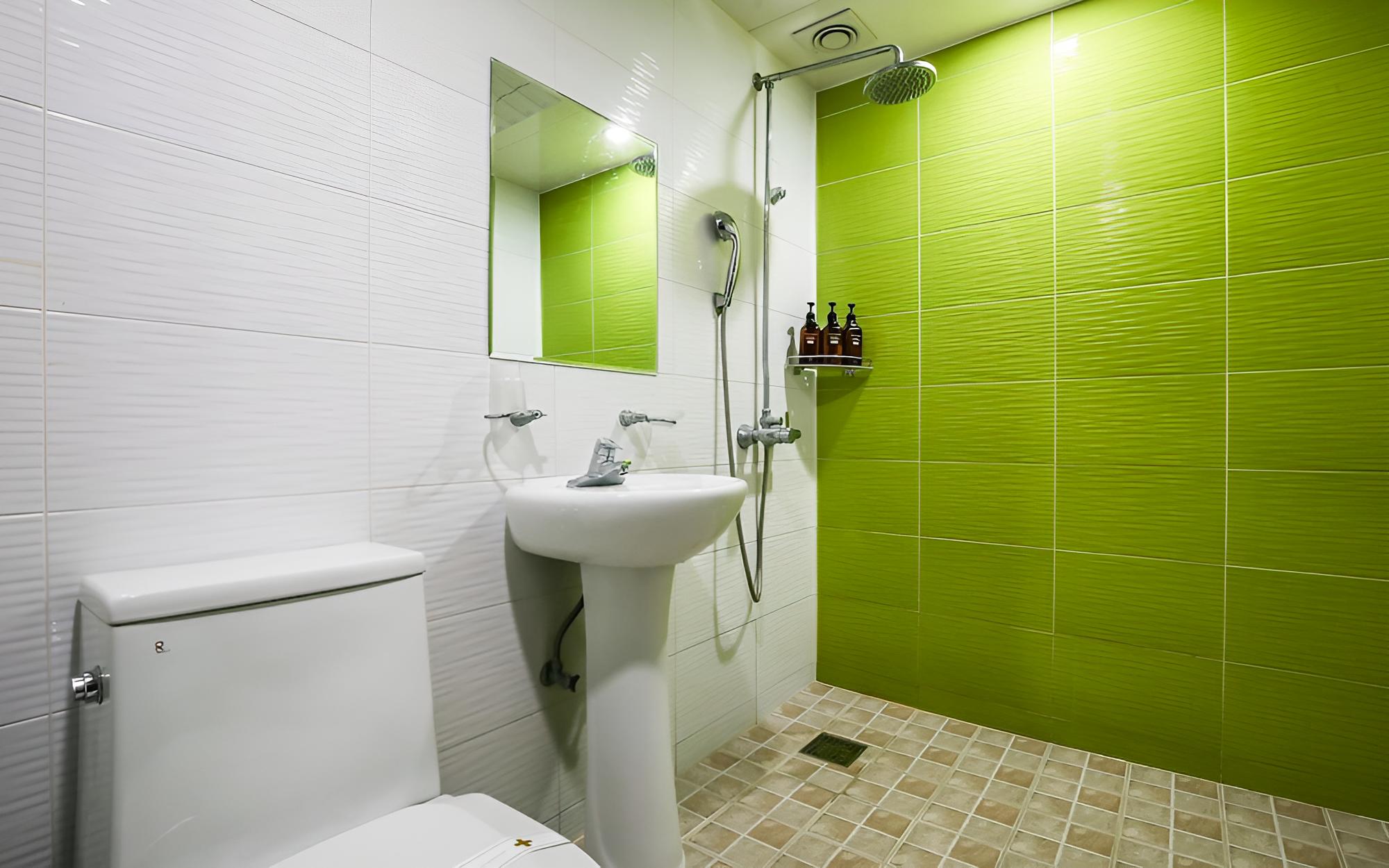 Room (Standard Room)