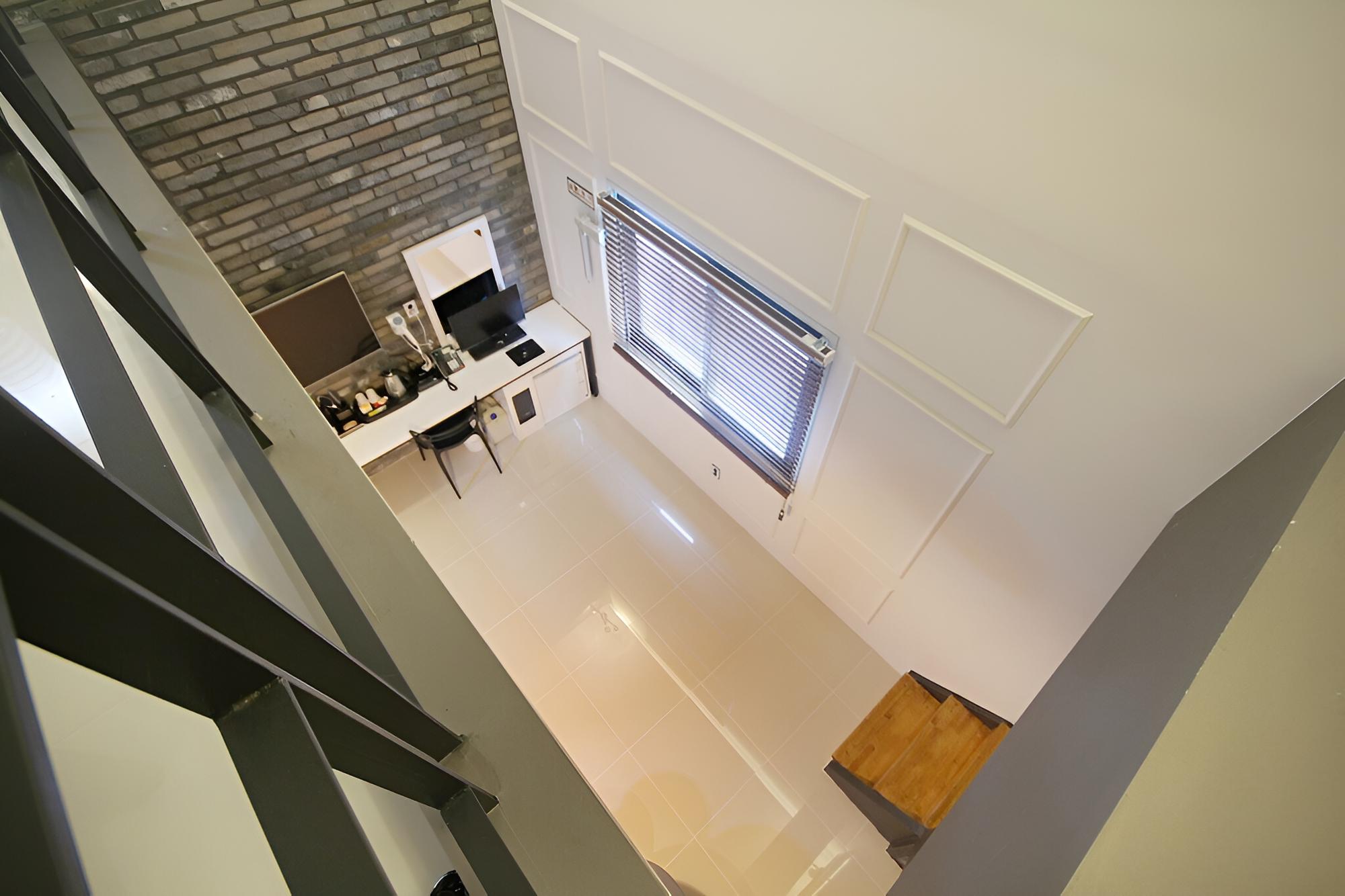 Room (Royal VIP) - Photo 5