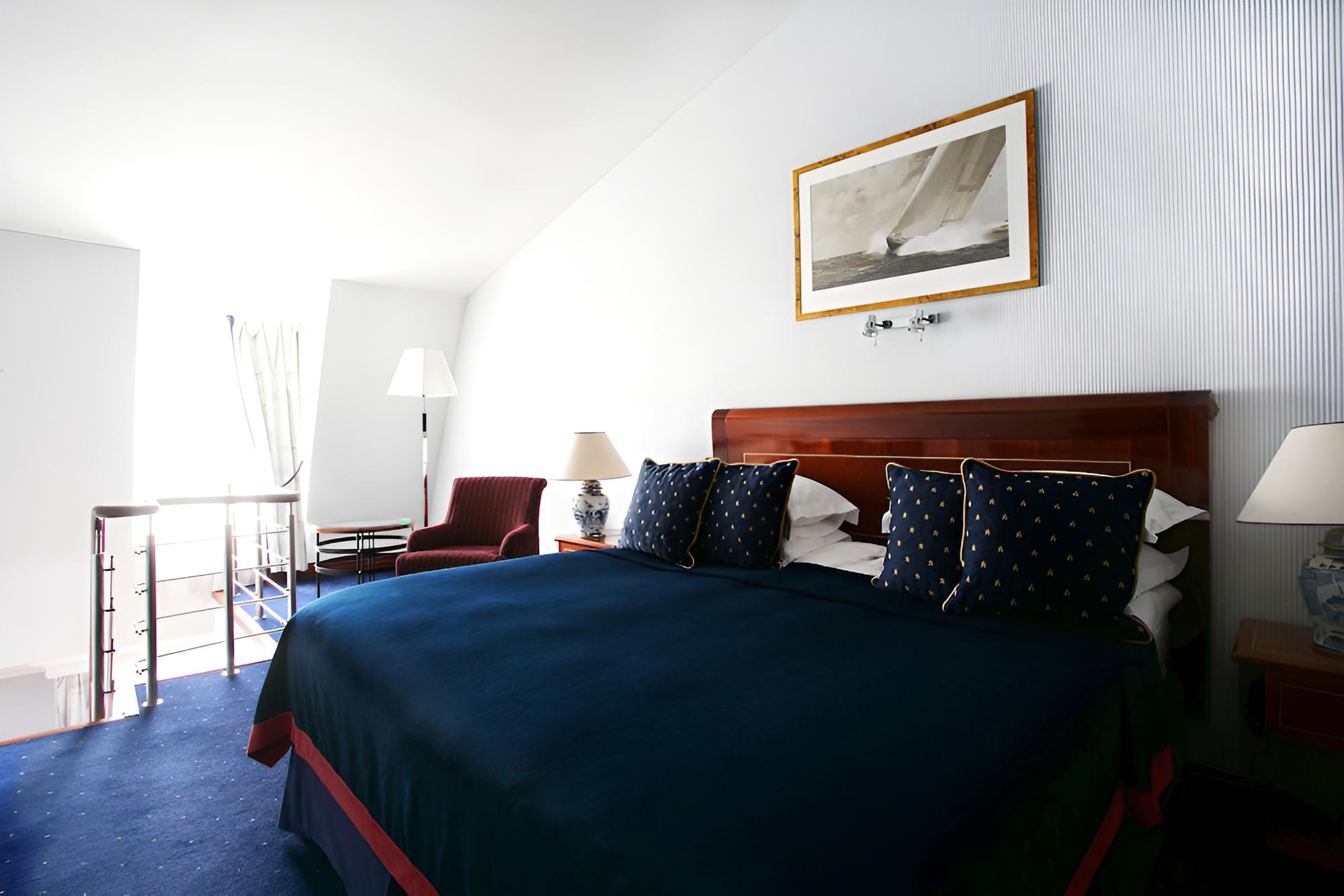 Suite (Duplex) photo 3