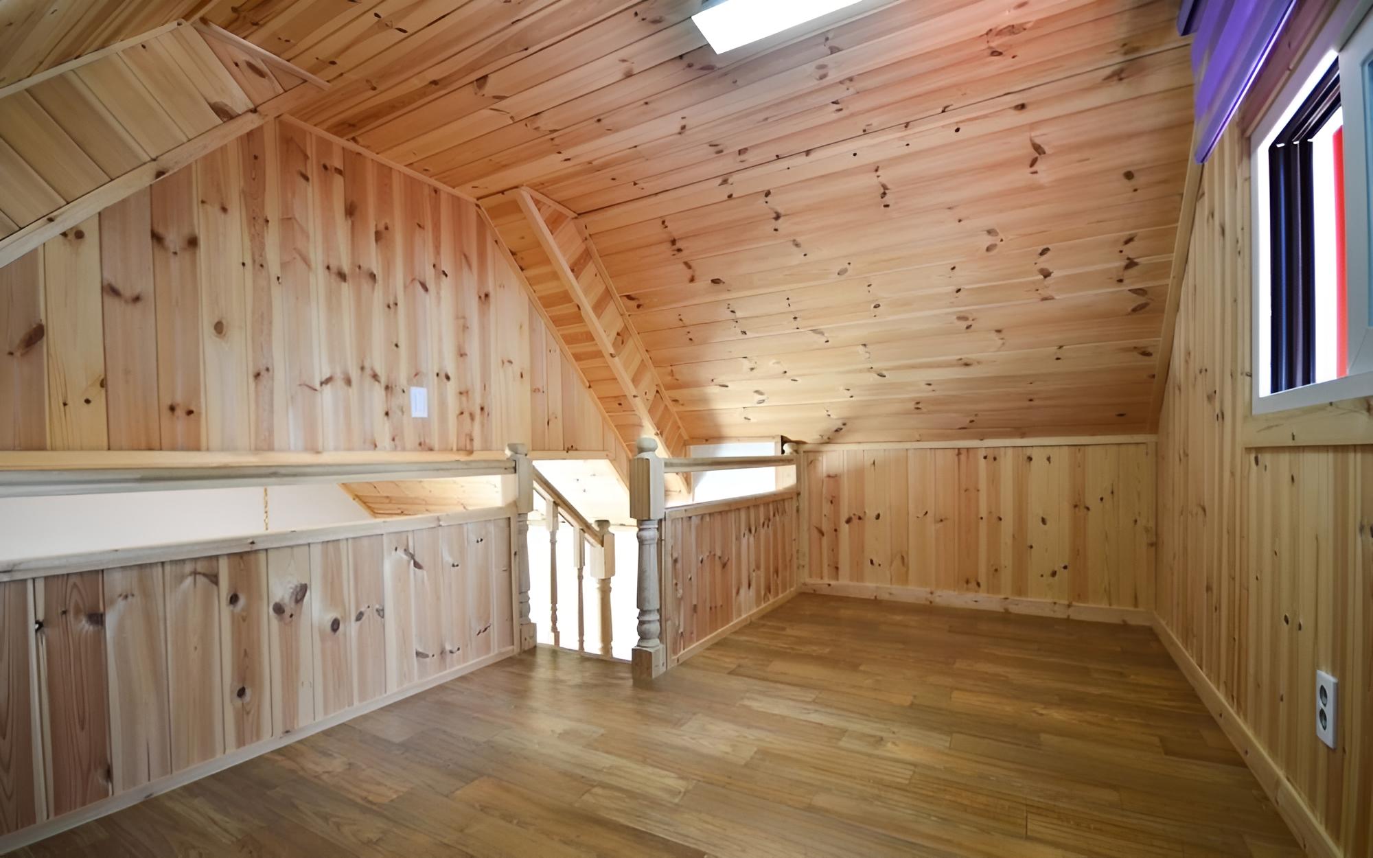 Room (O'Neill (Duplex))