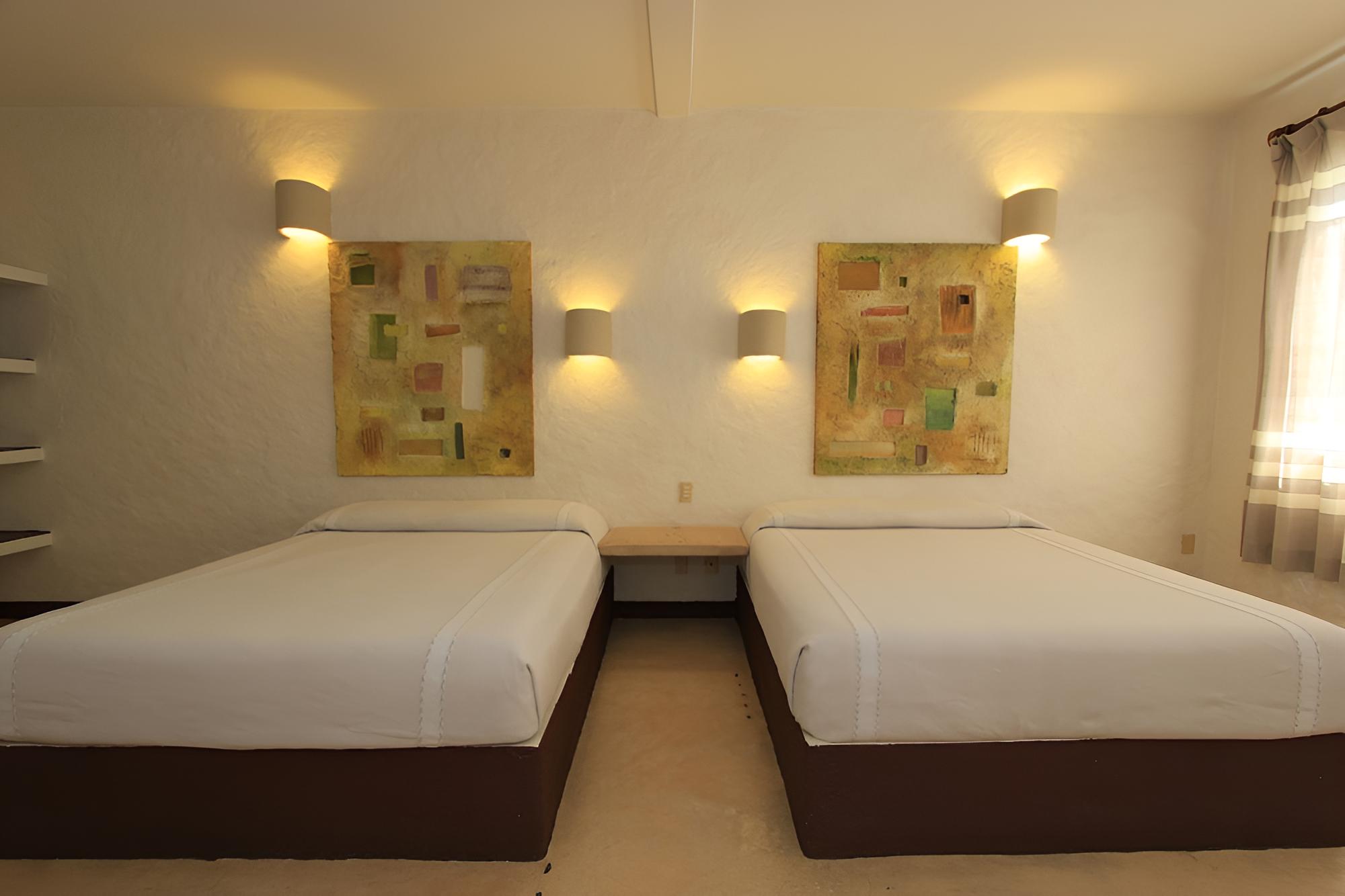 Standard Room, 2 Double Beds
