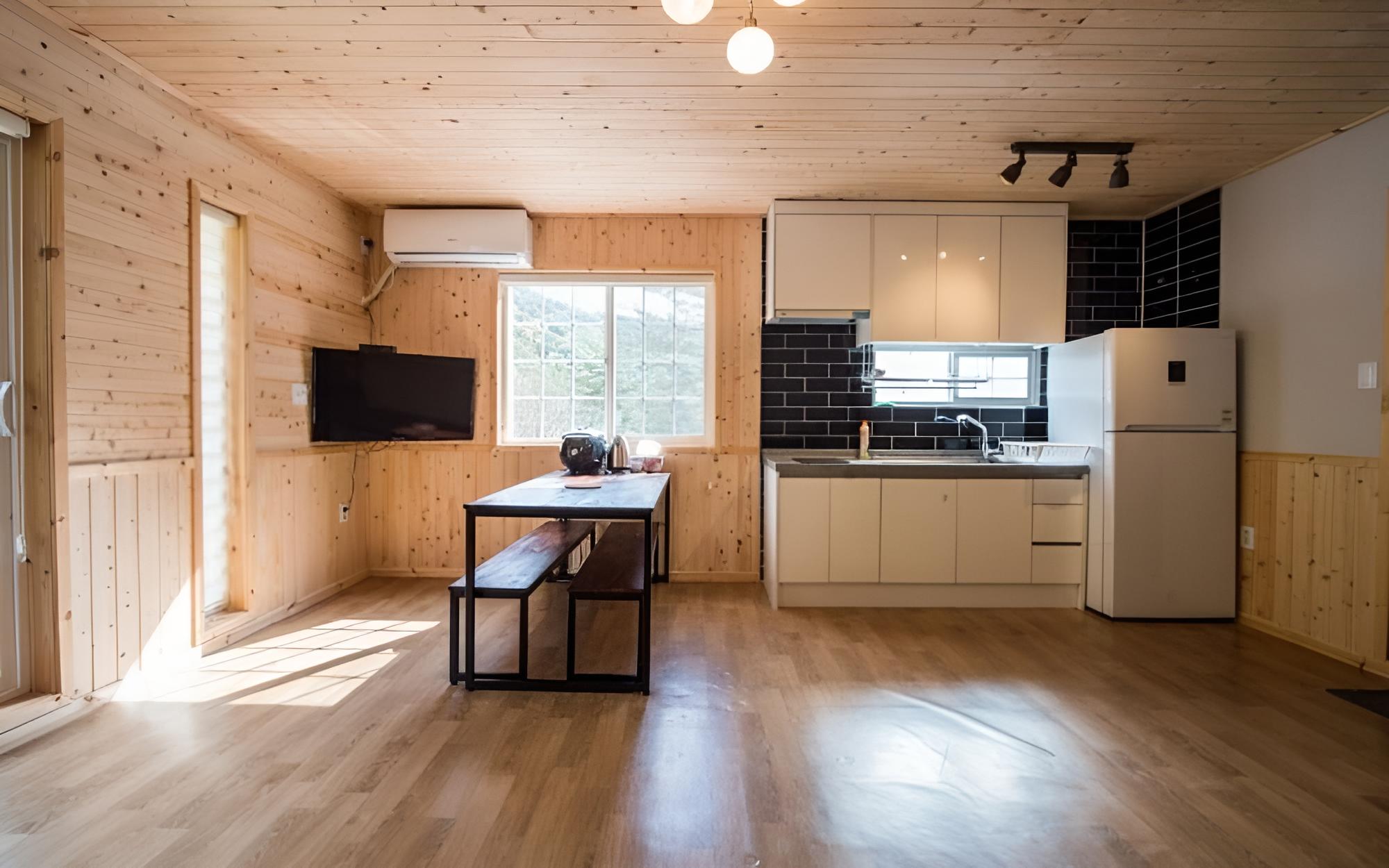 Room (Red 2F (Jet Spa Duplex)) photo 2