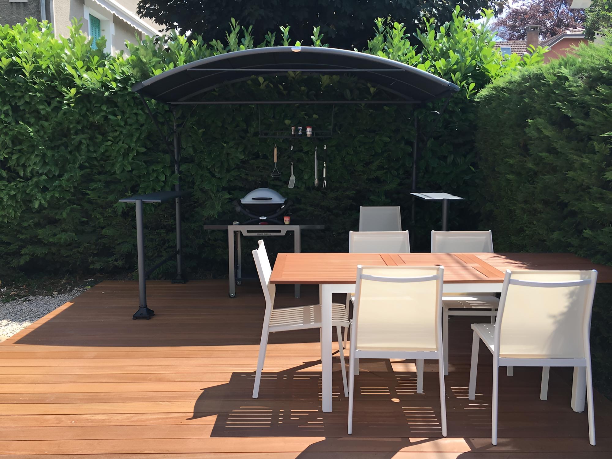 Superior Apartment, Terrace (Le Lac) photo 2