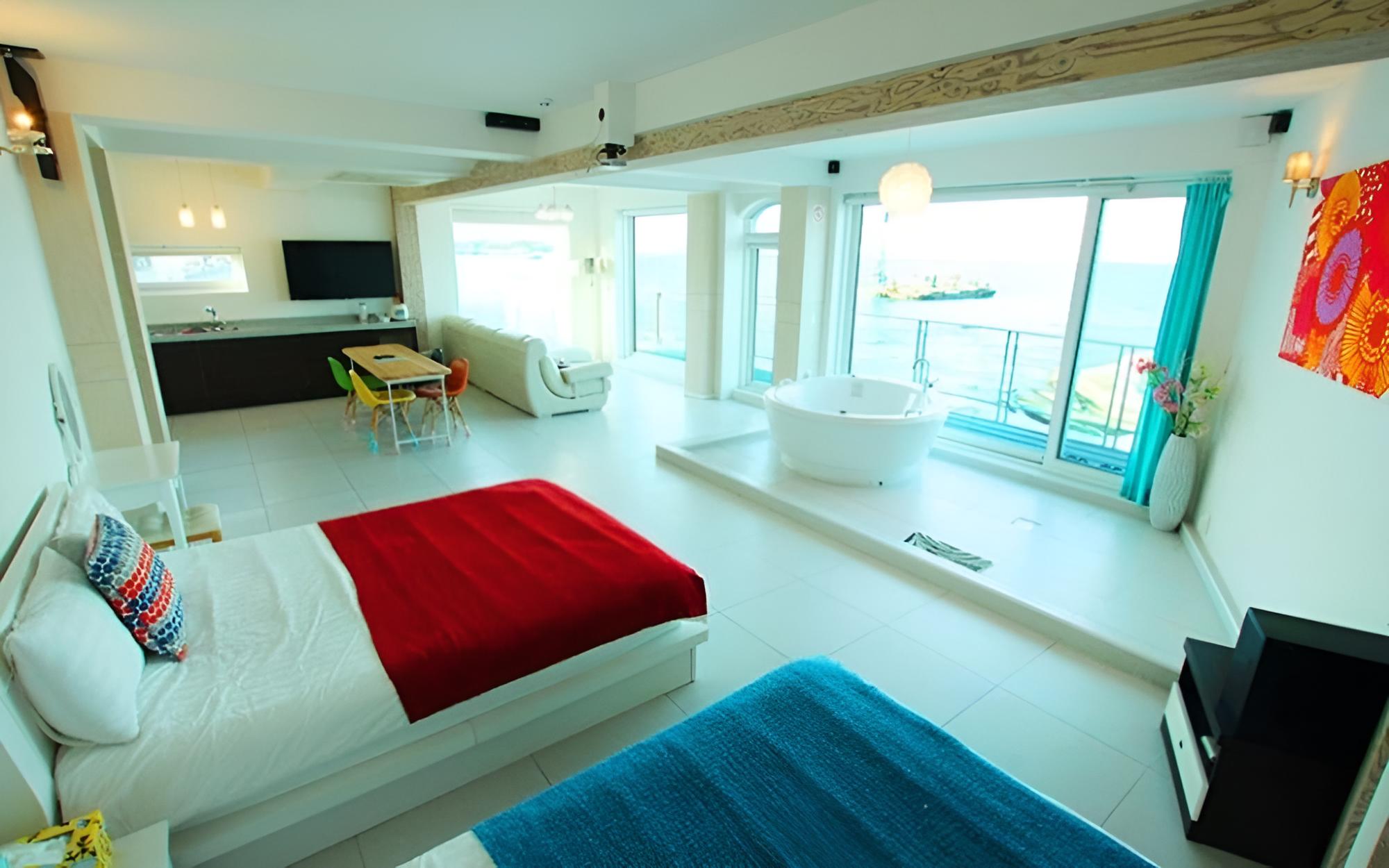 Room (Venice (Woolpool Spa Ocean View))