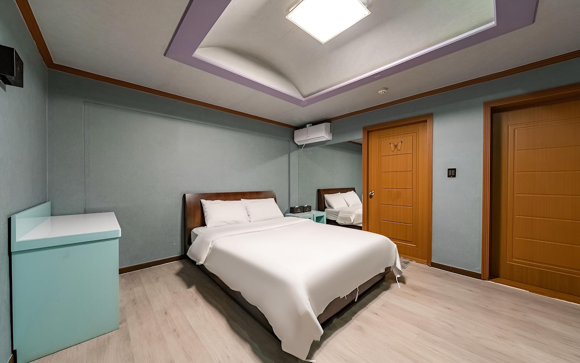 Room (Special Room) - Photo 1