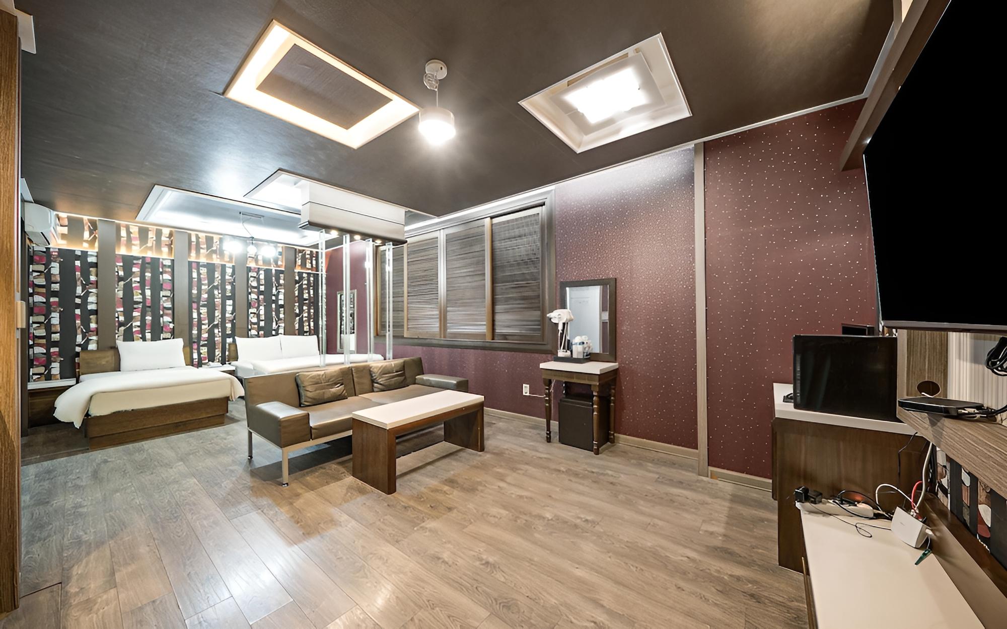Room (VIP-twin)