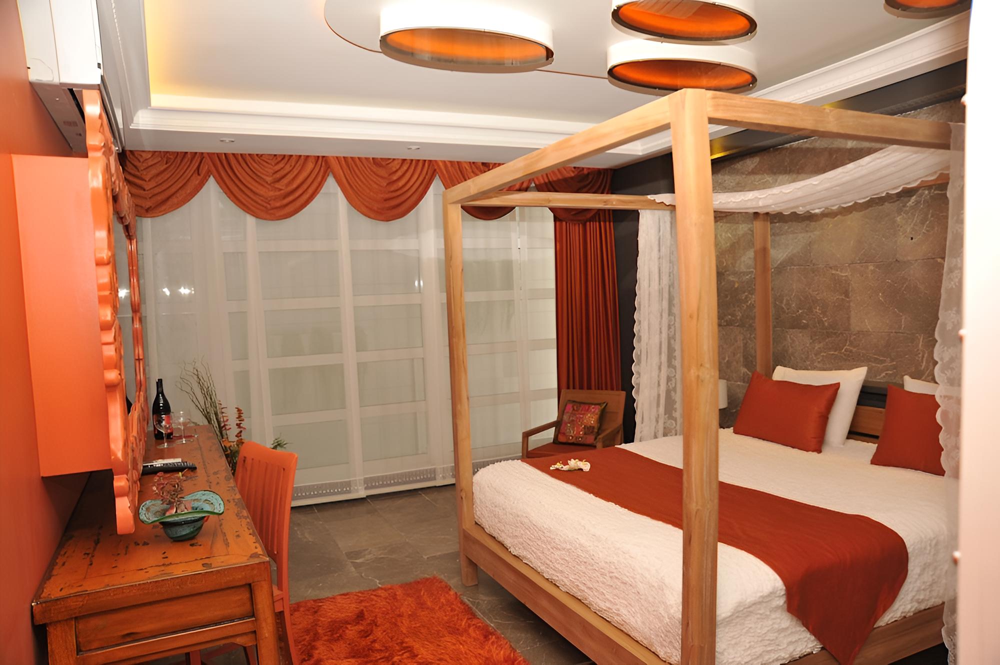 Deluxe Suite photo 1