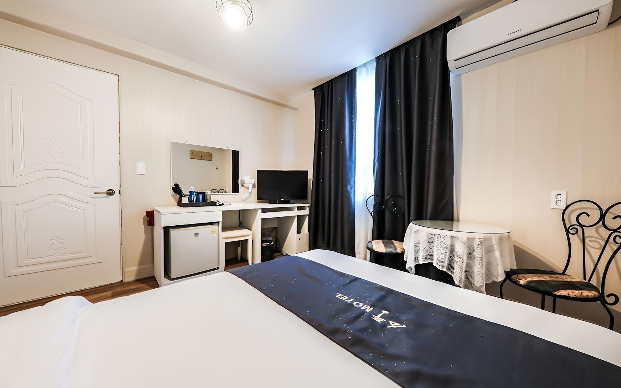 Room (Standard Room) photo 3