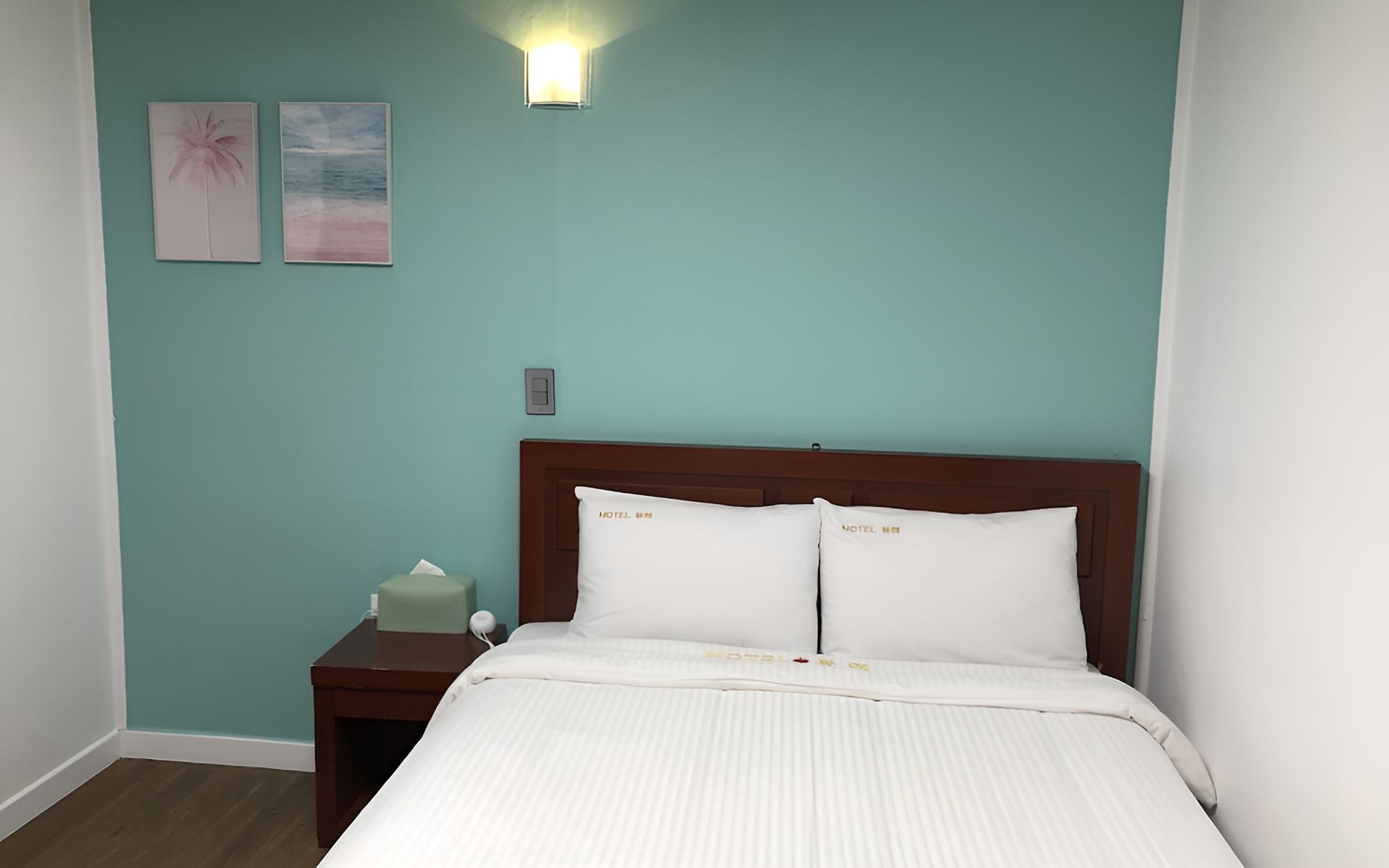 Room (Standard Room) - Photo 5