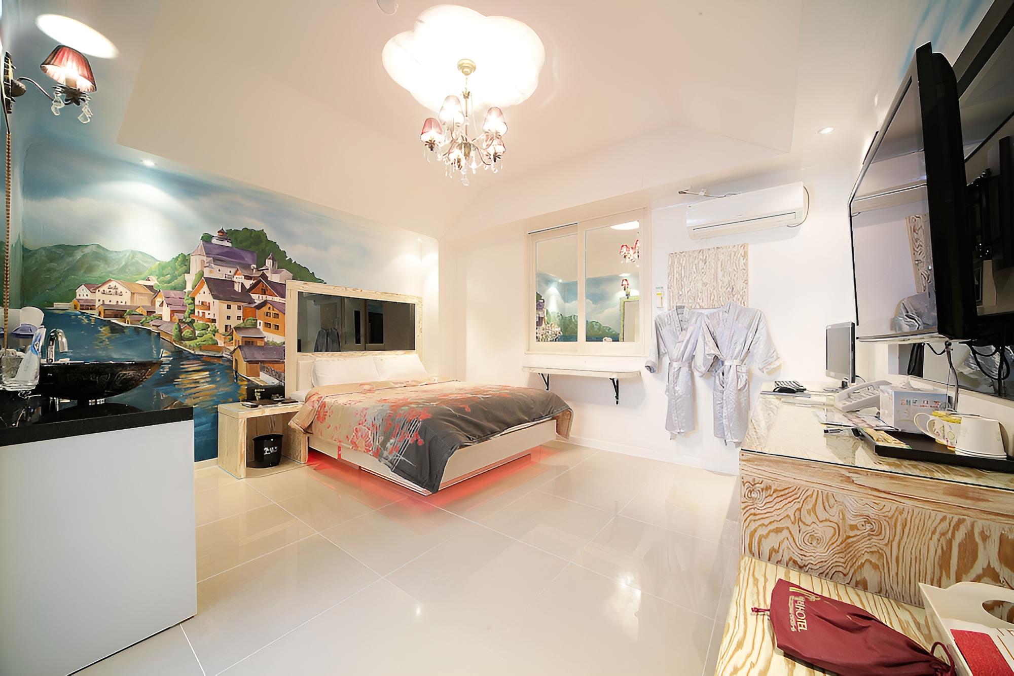 Room (Suite) photo 2