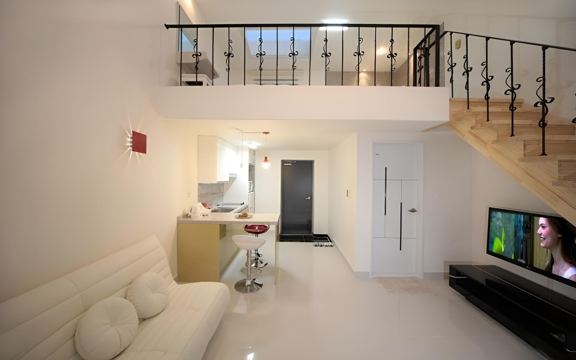 Room (Rod (Spa Duplex))