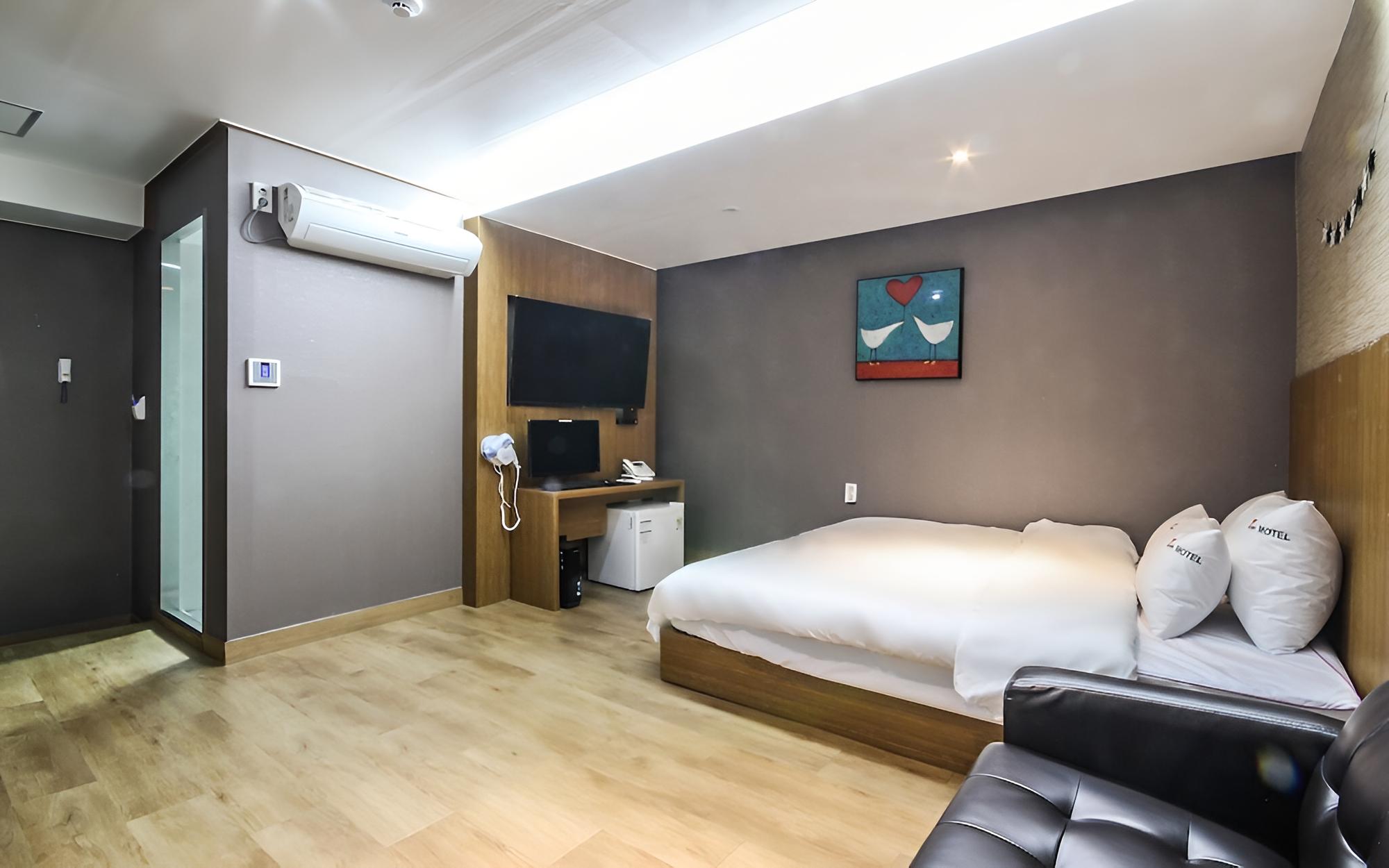 Room (Deluxe room) - Photo 7