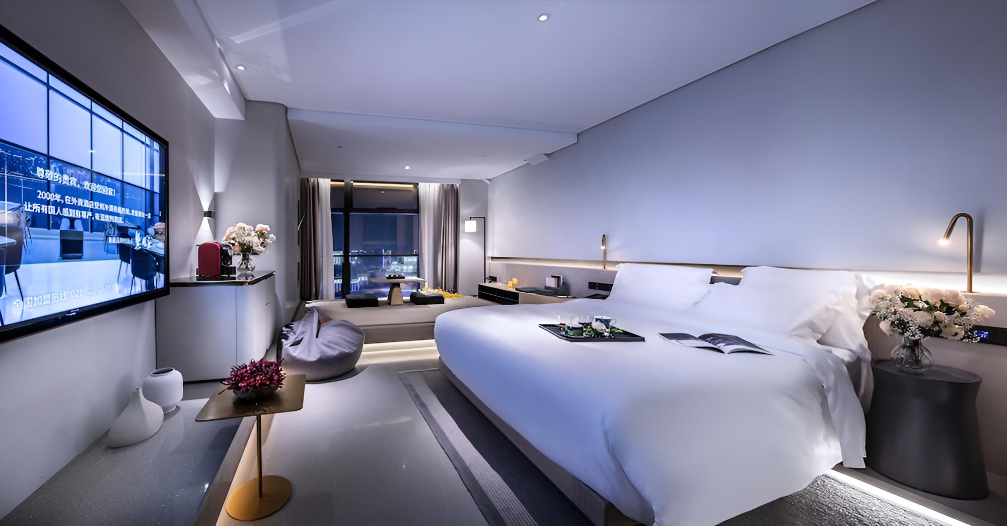 City Room, 1 Queen Bed