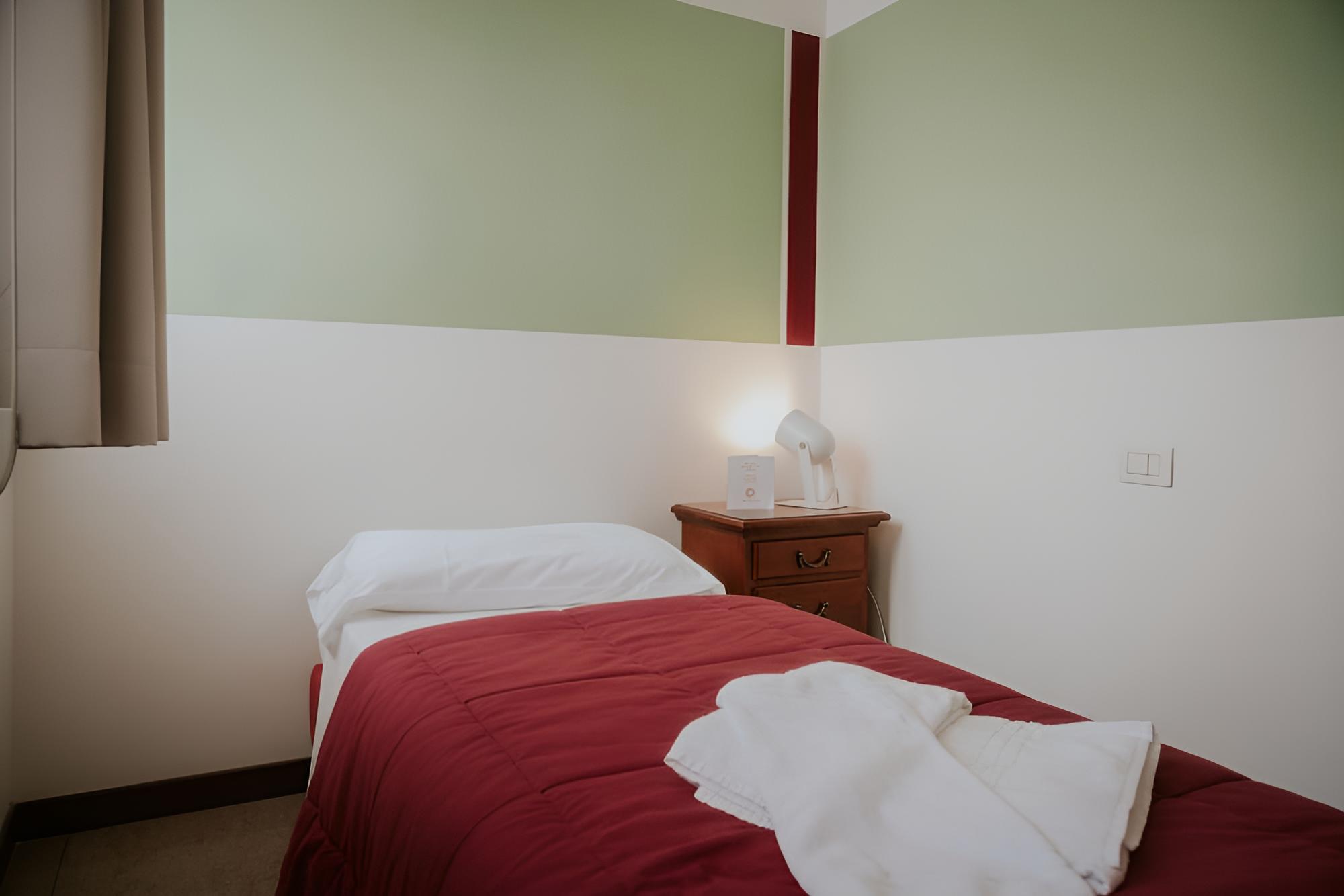 Standard Single Room photo 3