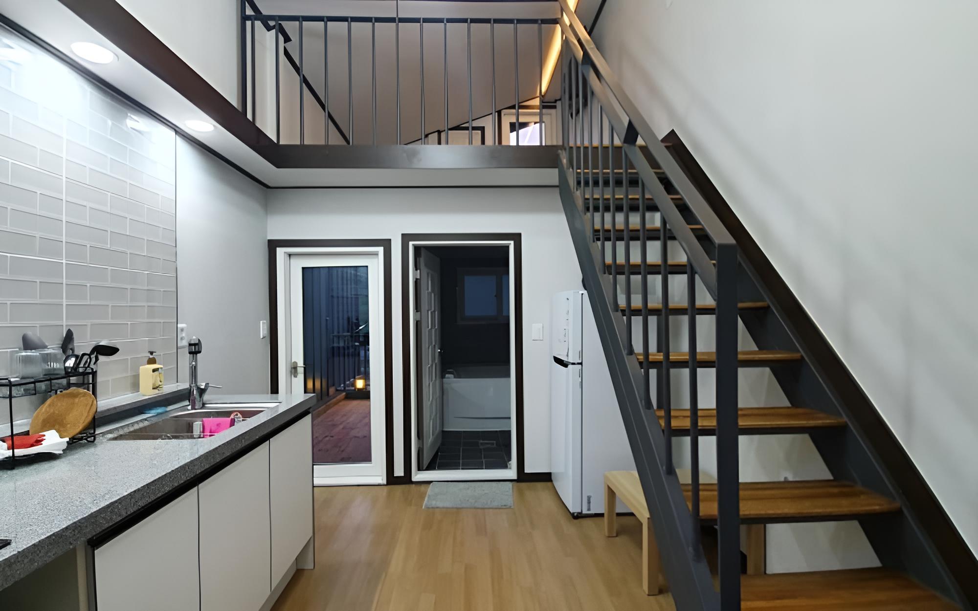 Room (Rossinante 202 (couple duplex))