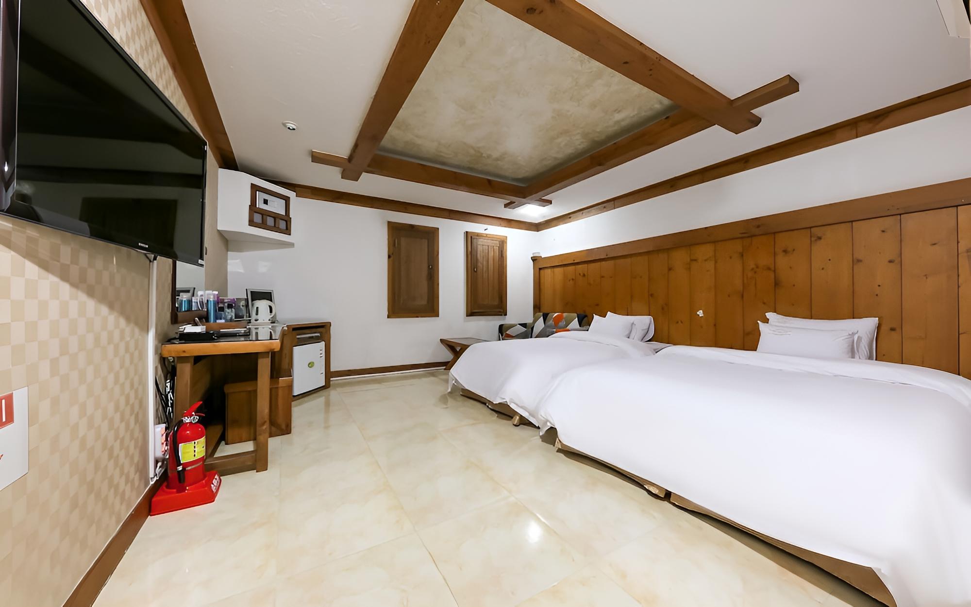 Room (Twin Suite room)