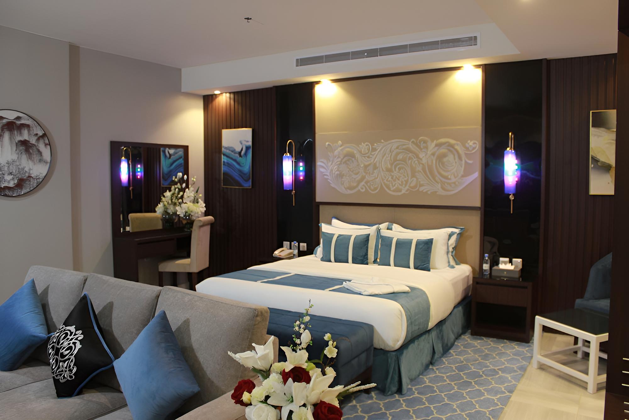 Senator Studio Suites photo 3