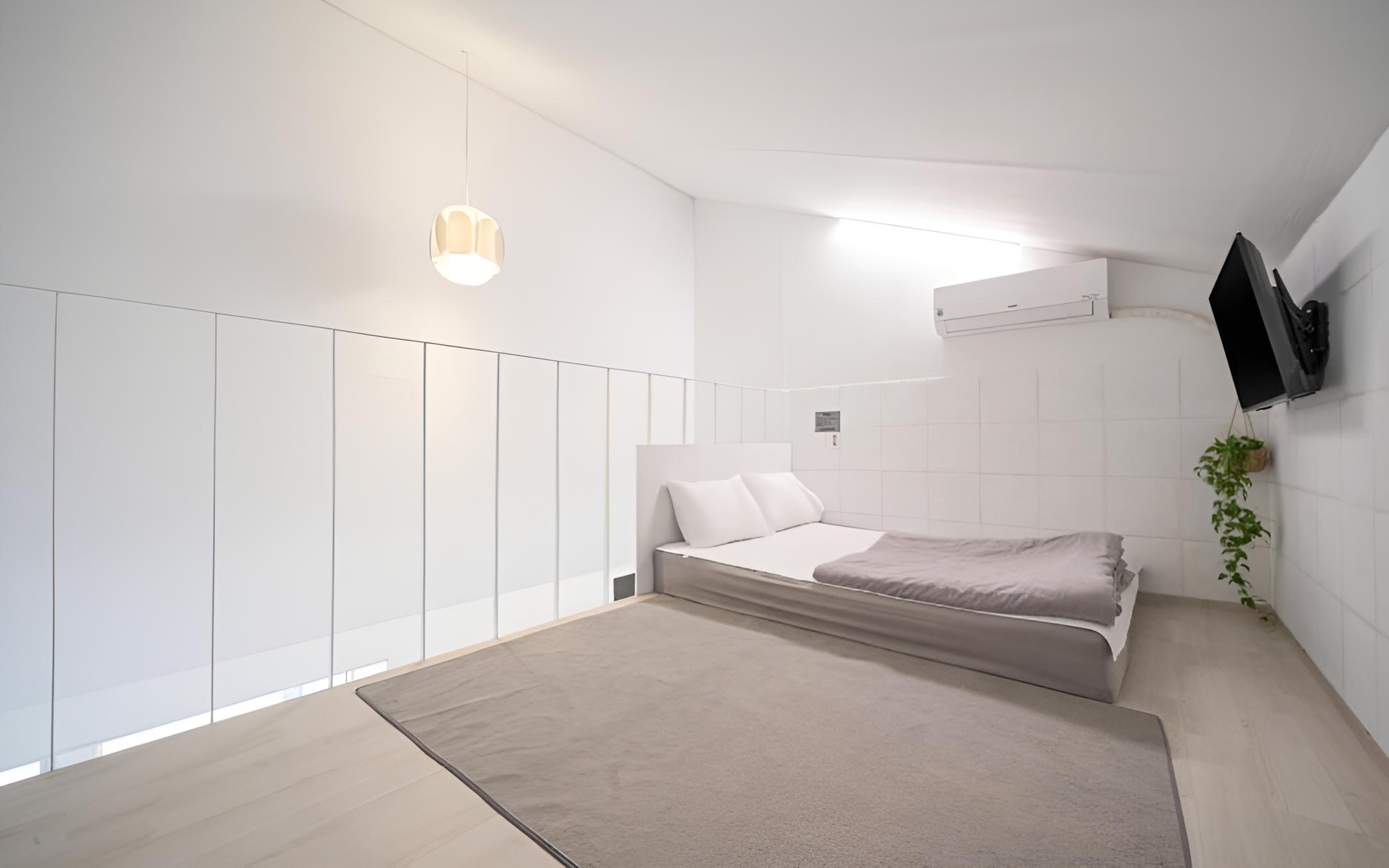 Room (G3)