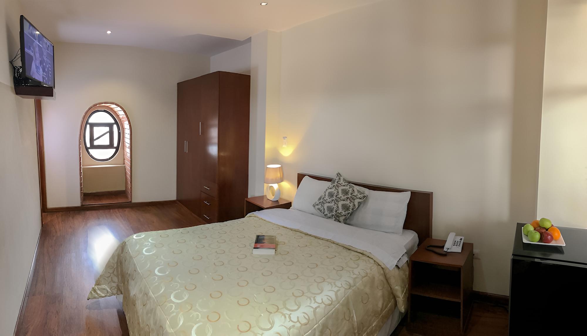 Double Room, 1 Double Bed