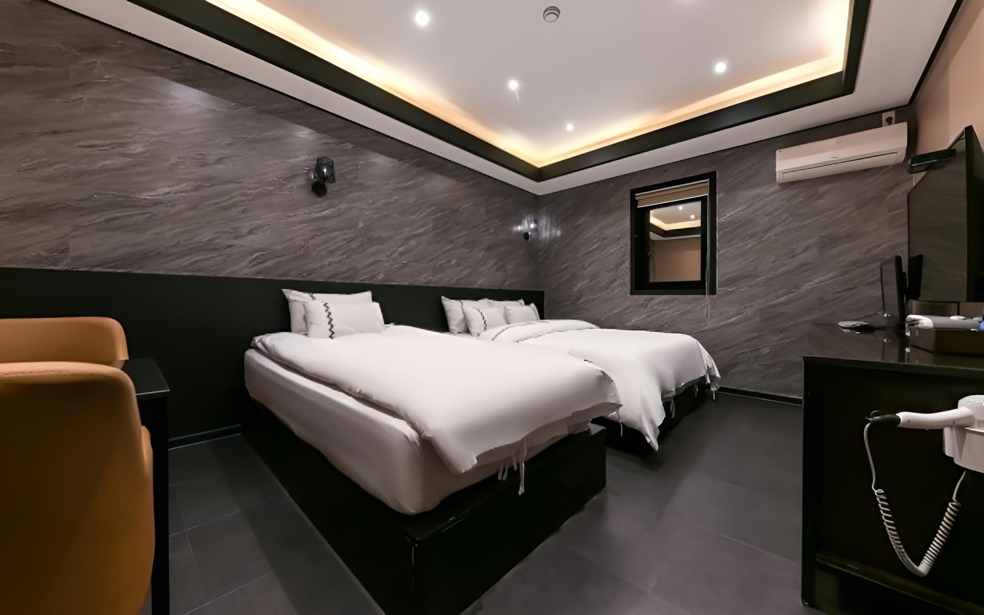 Room (Standard twin (new building bathtub))
