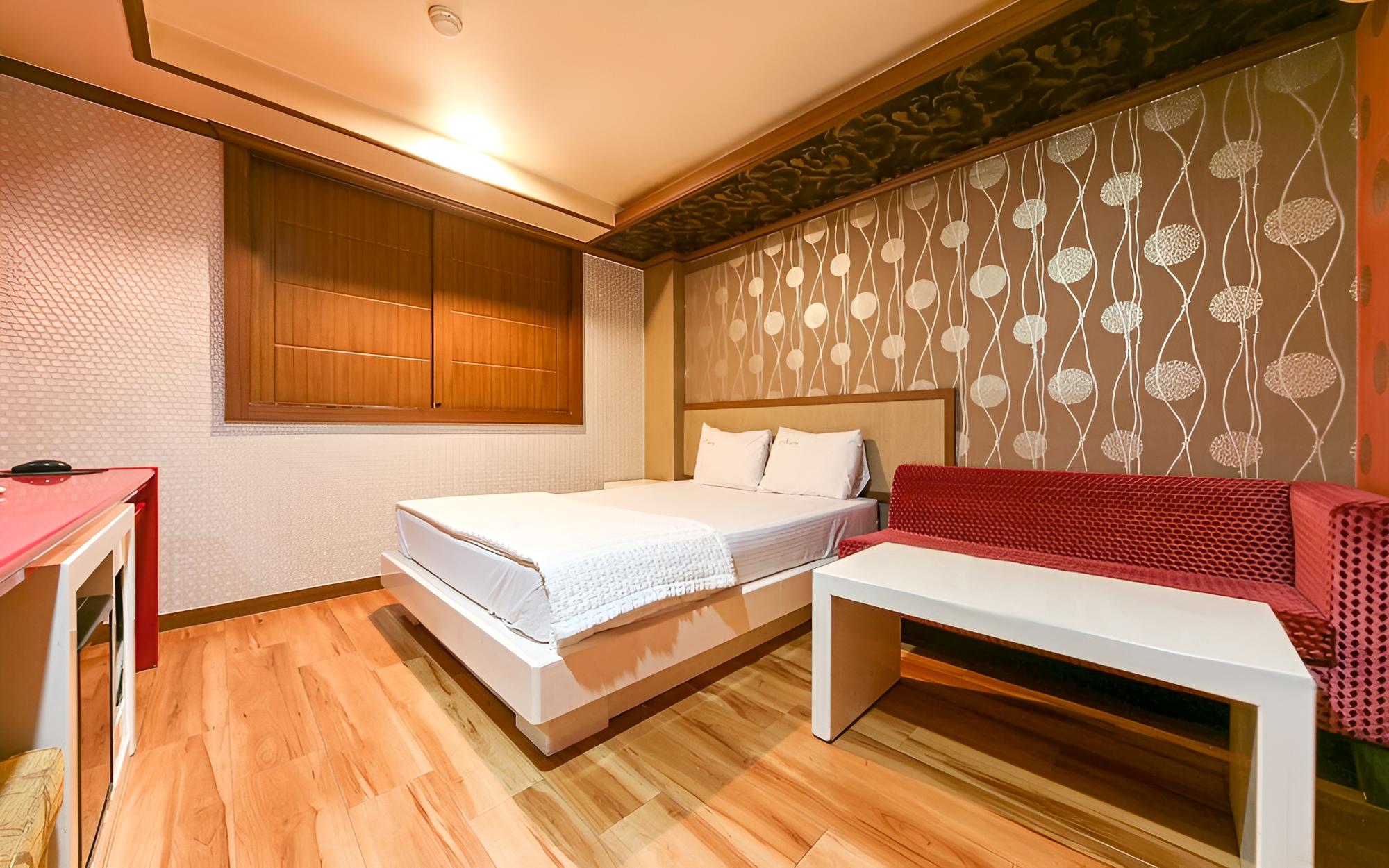 Room (Standard Room)