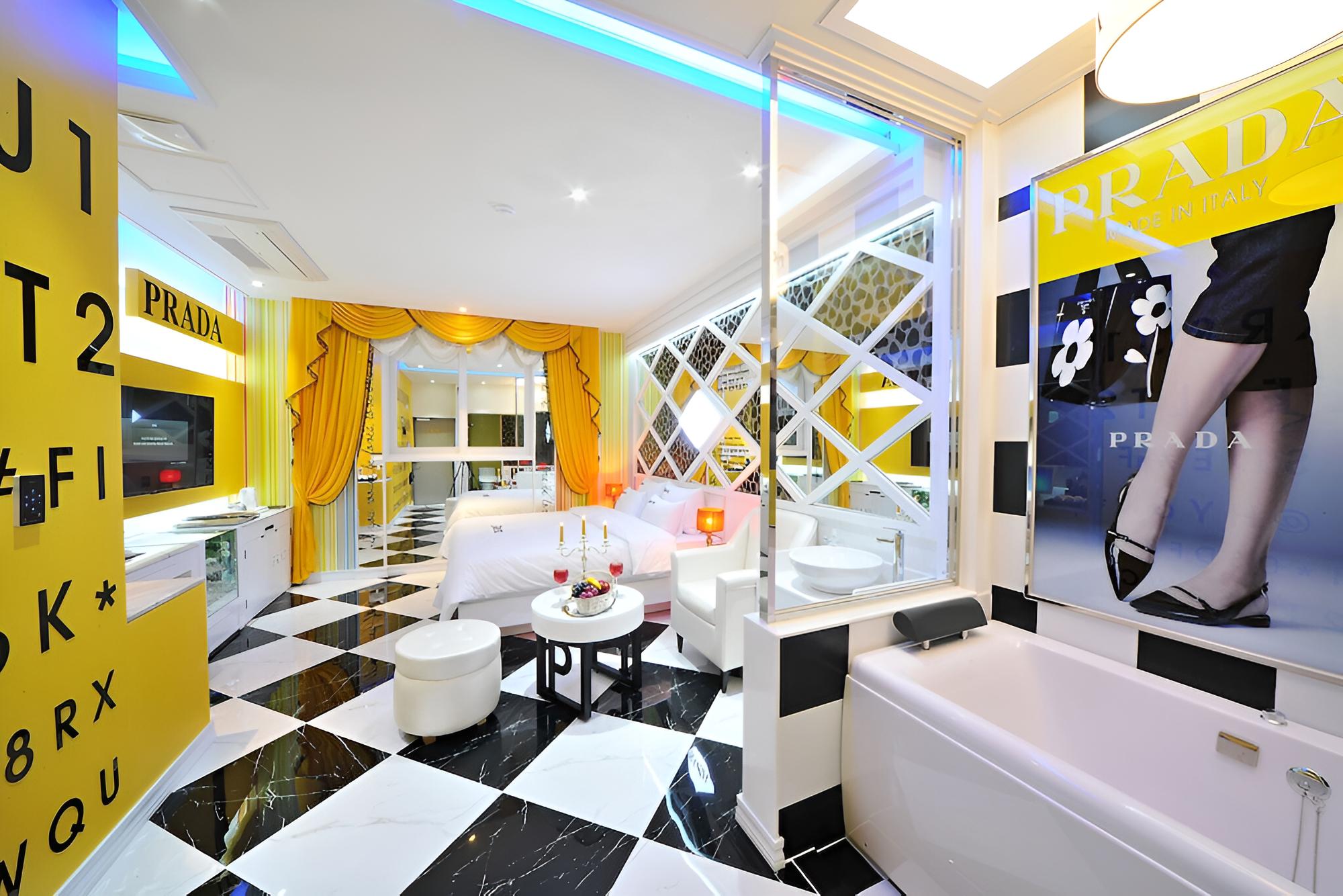 Room (Premium Drive In (styler spa bathtub )