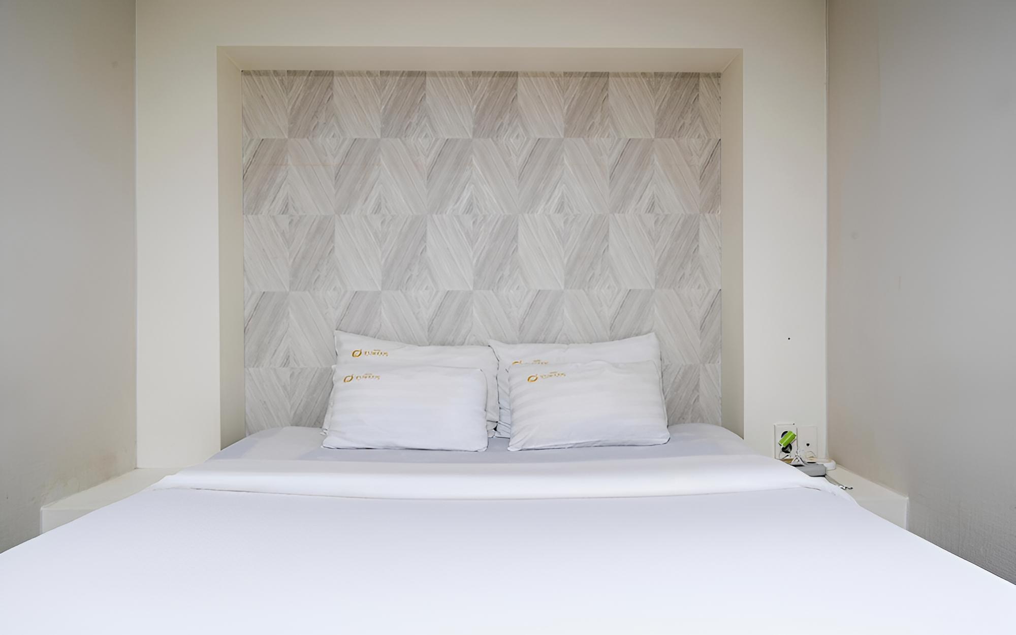 Room (Standard (Free Breakfast Netflix Avai)