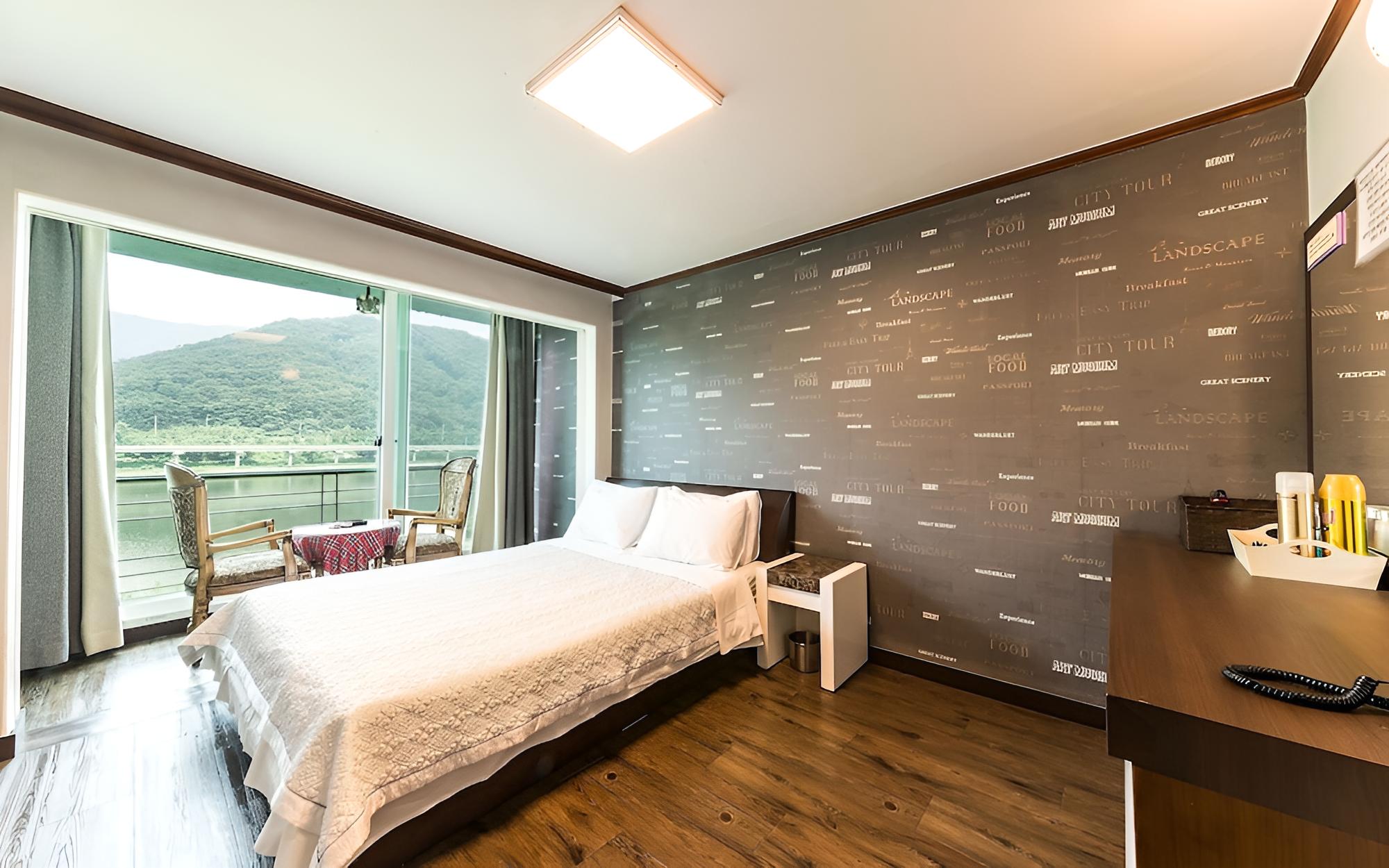 Room (Special Room) - Photo 2