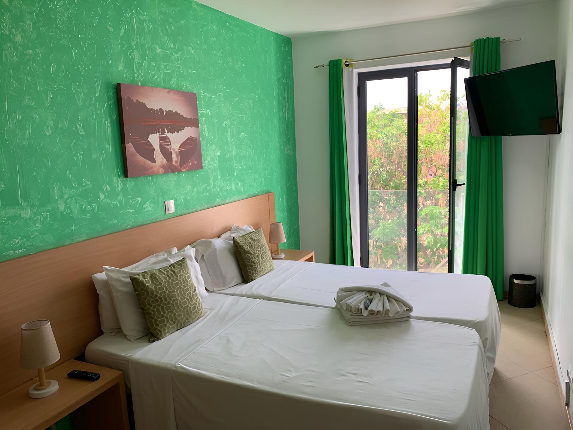 Basic Room, 2 Twin Beds photo 1