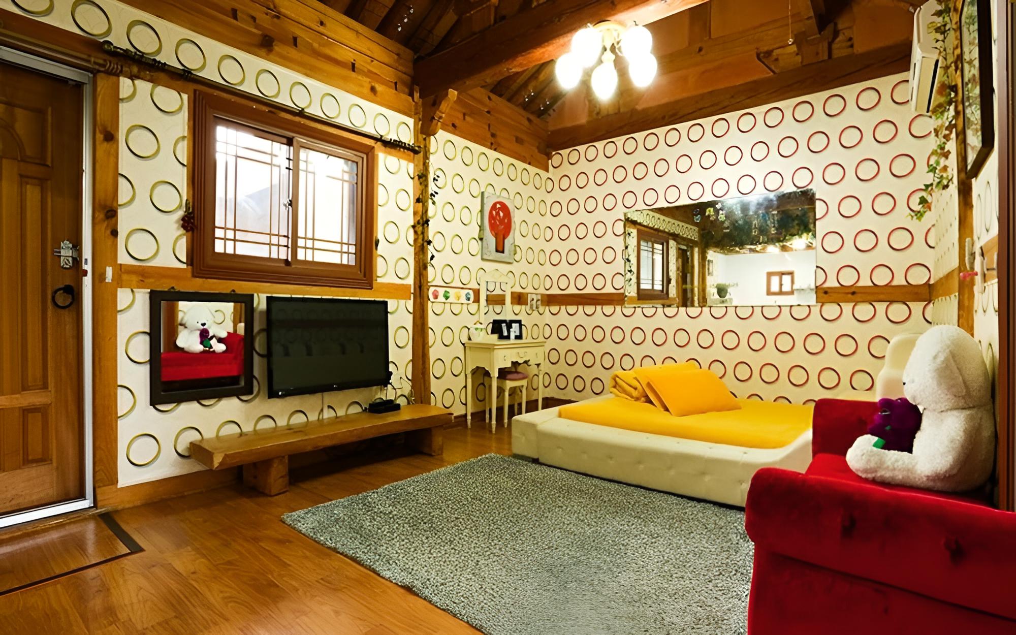 Room (Maruchae(Unshared House Duplex))