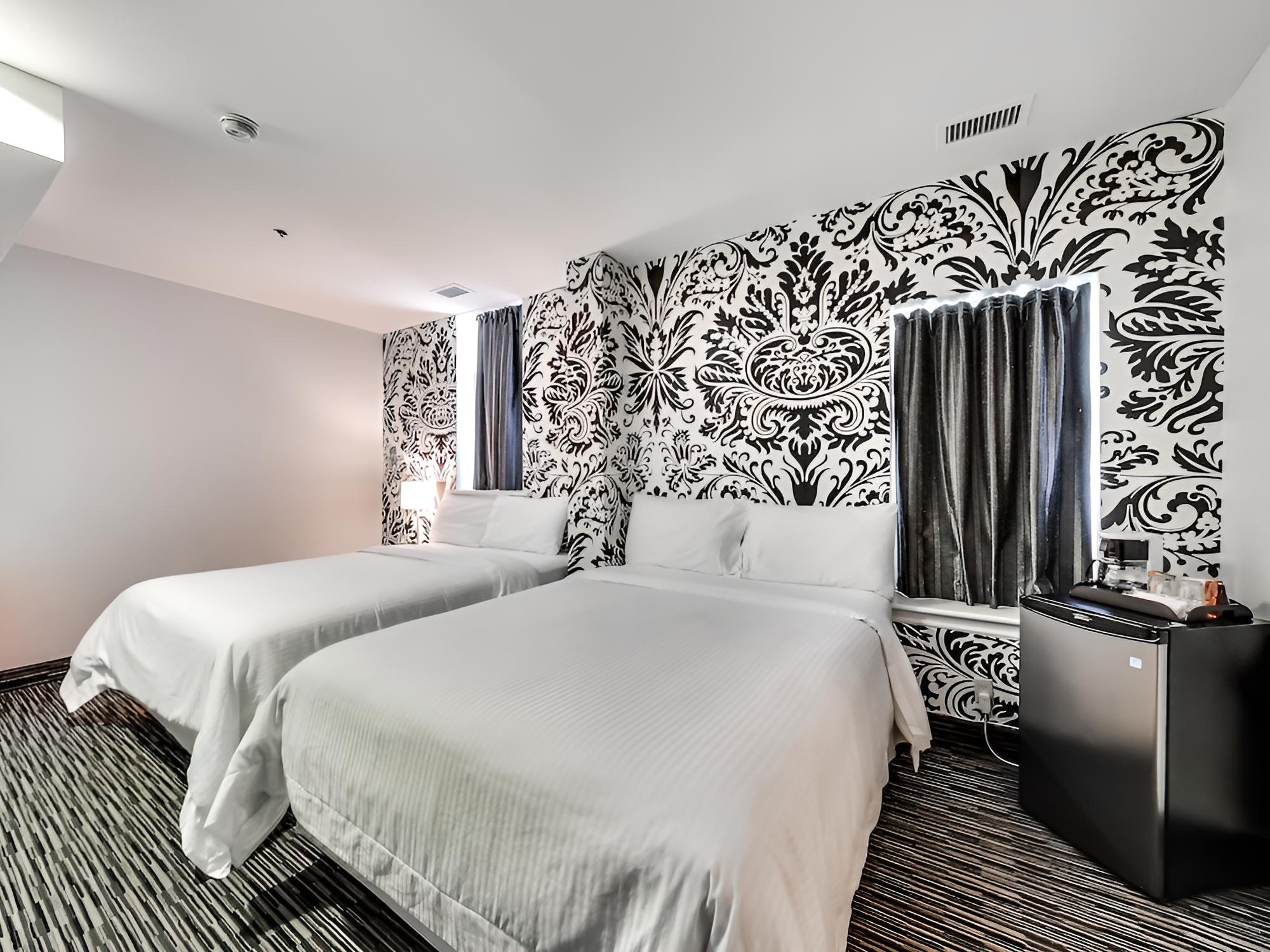 Deluxe Room, 2 Queen Beds