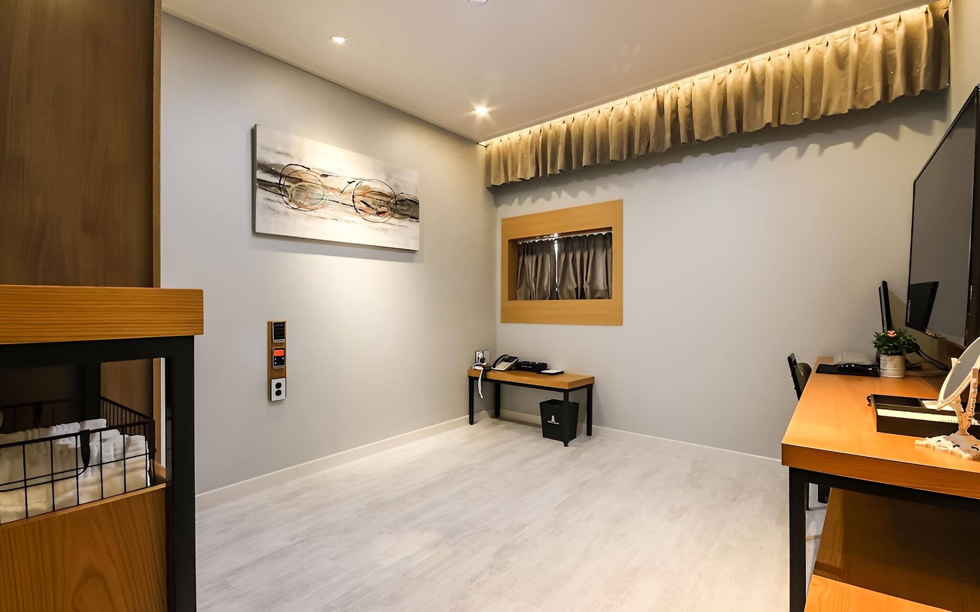 Room (Ondol (Standard)) - Photo 1