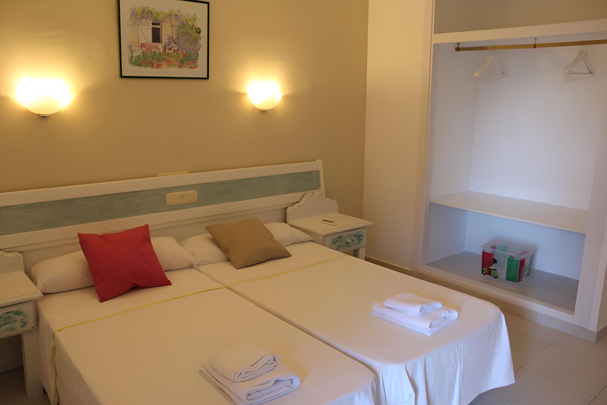 Double Room, Terrace, View (Lateral)