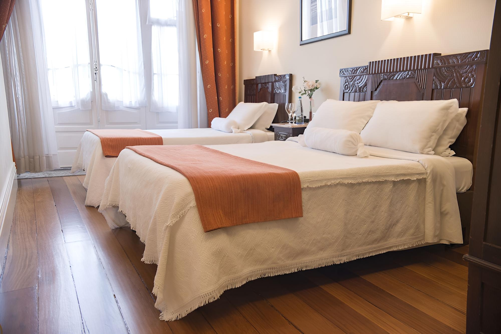Double Room (with Extra Bed)