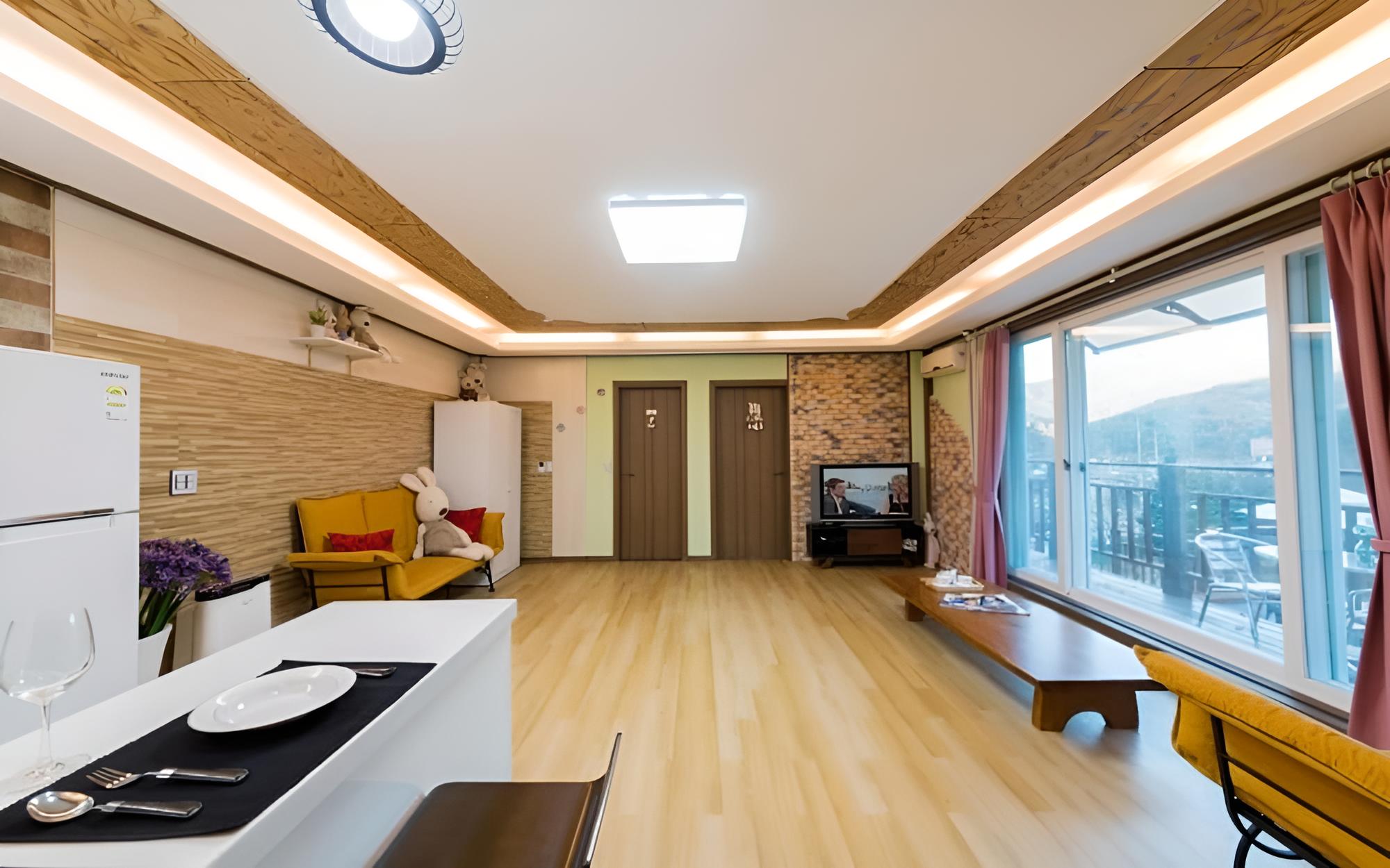 Room (Lafang Room 2)
