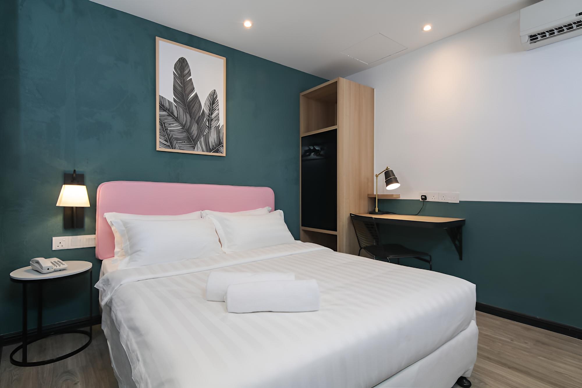 Standard Double Room, No Windows