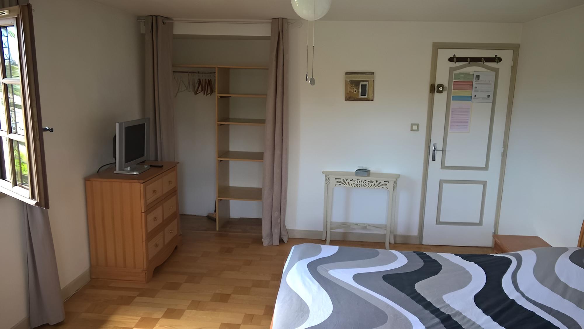 Double Room (Santal)