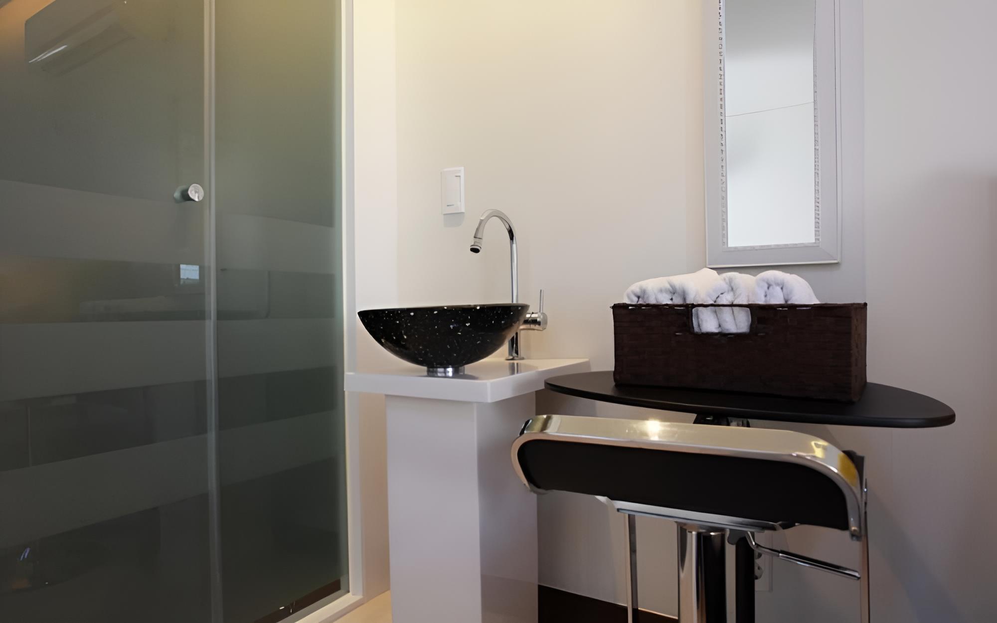 Room (Rigel (2F))
