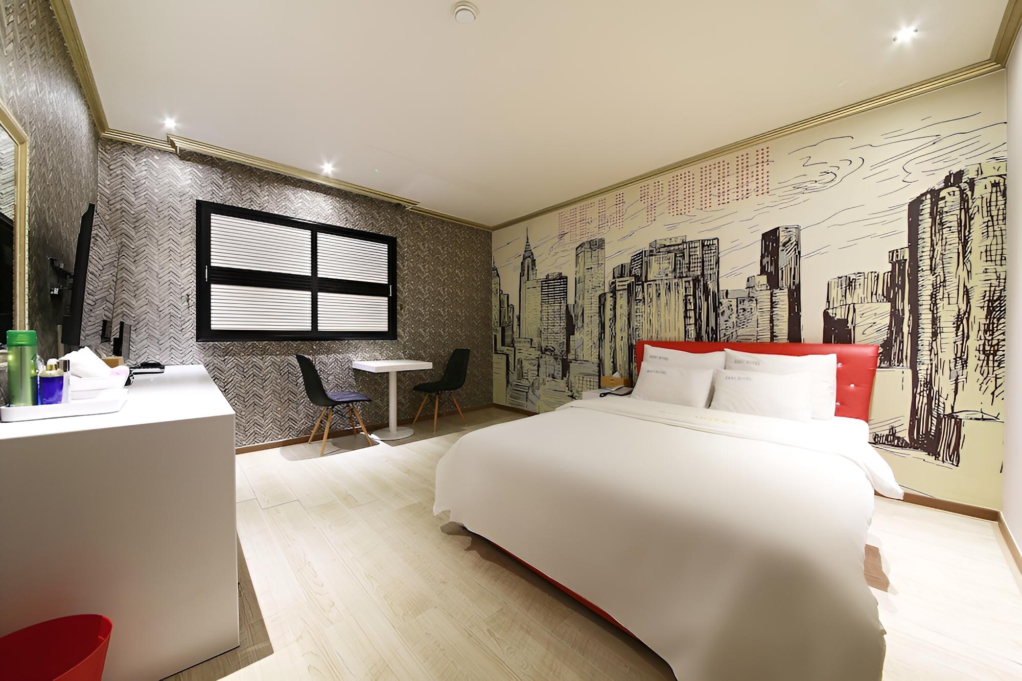 Room (Standard Room)
