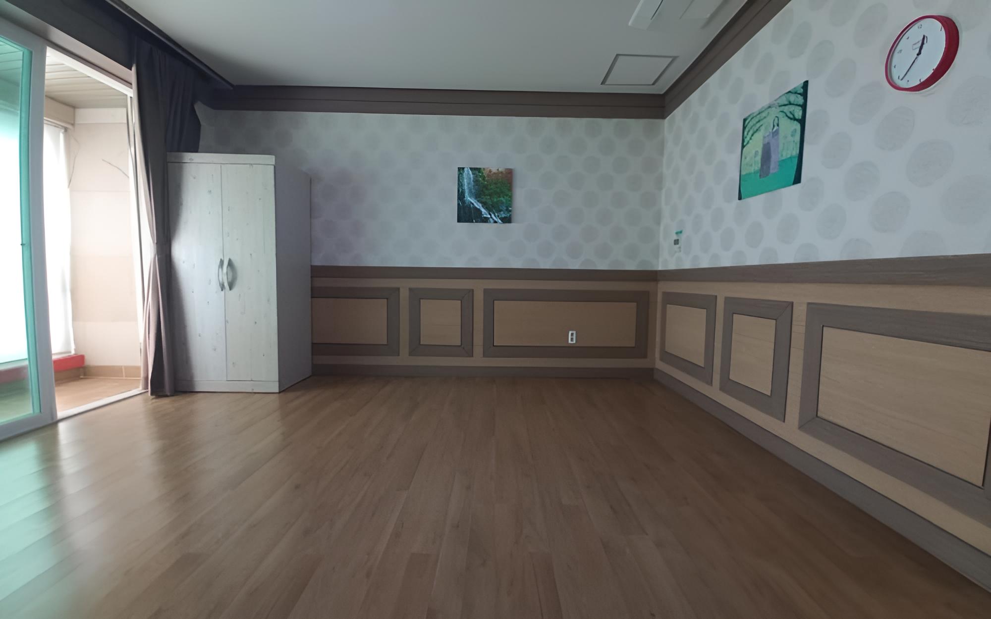 Room (Malbau)