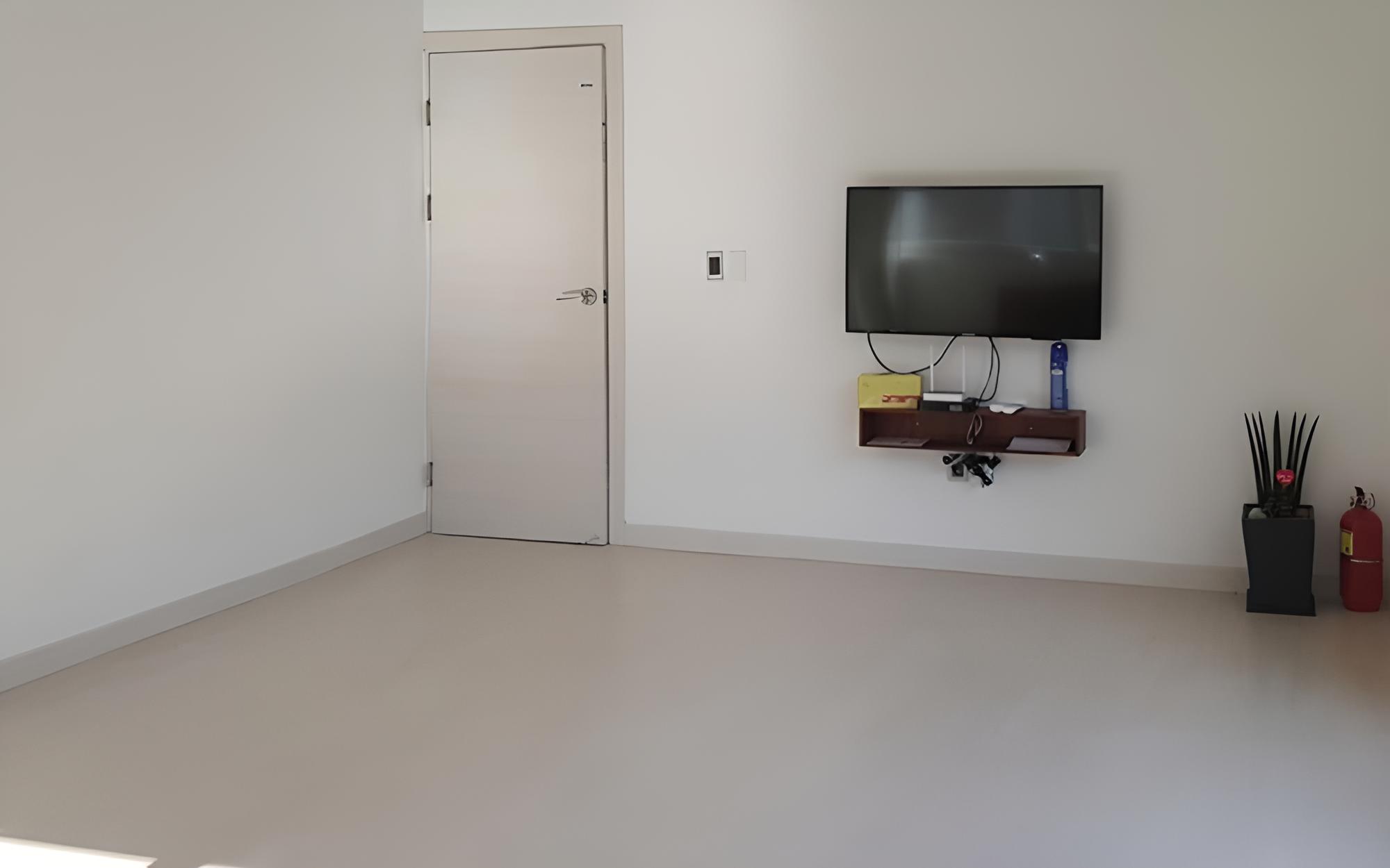 Room (Zelkova wood jinanghwabang)